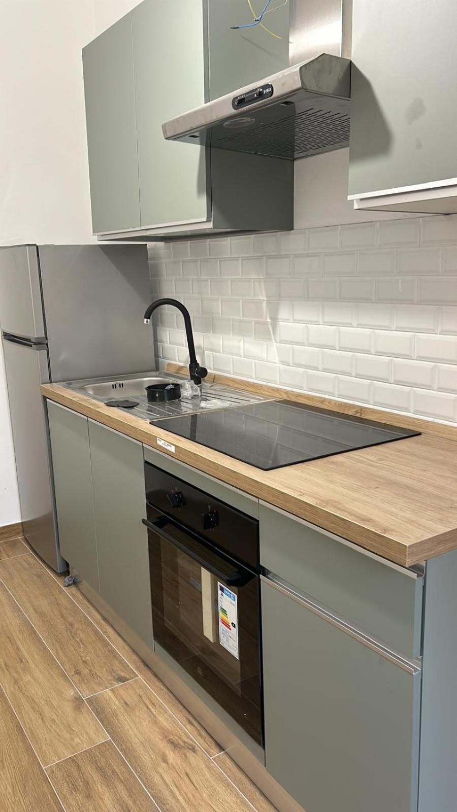 BAM BAM TIBURTINA Guesthouse