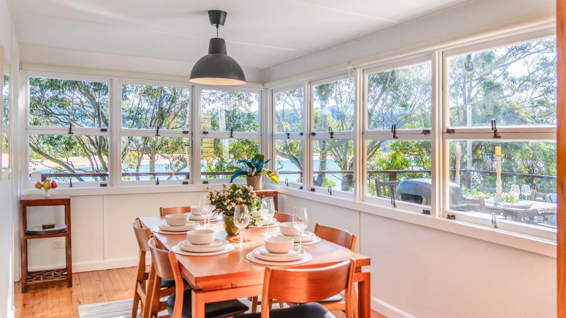 Paradise Point- Waterfront Property Pearl Beach