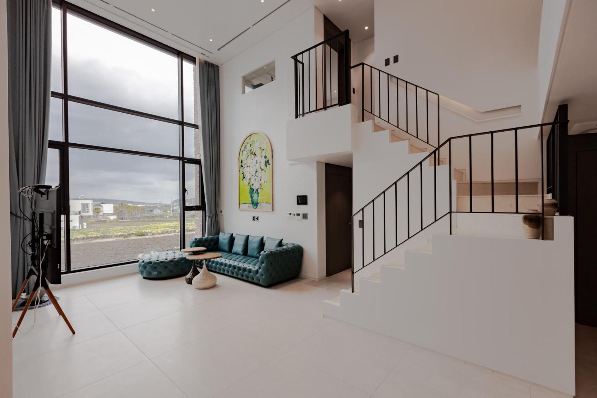 Dolphin Penthouse