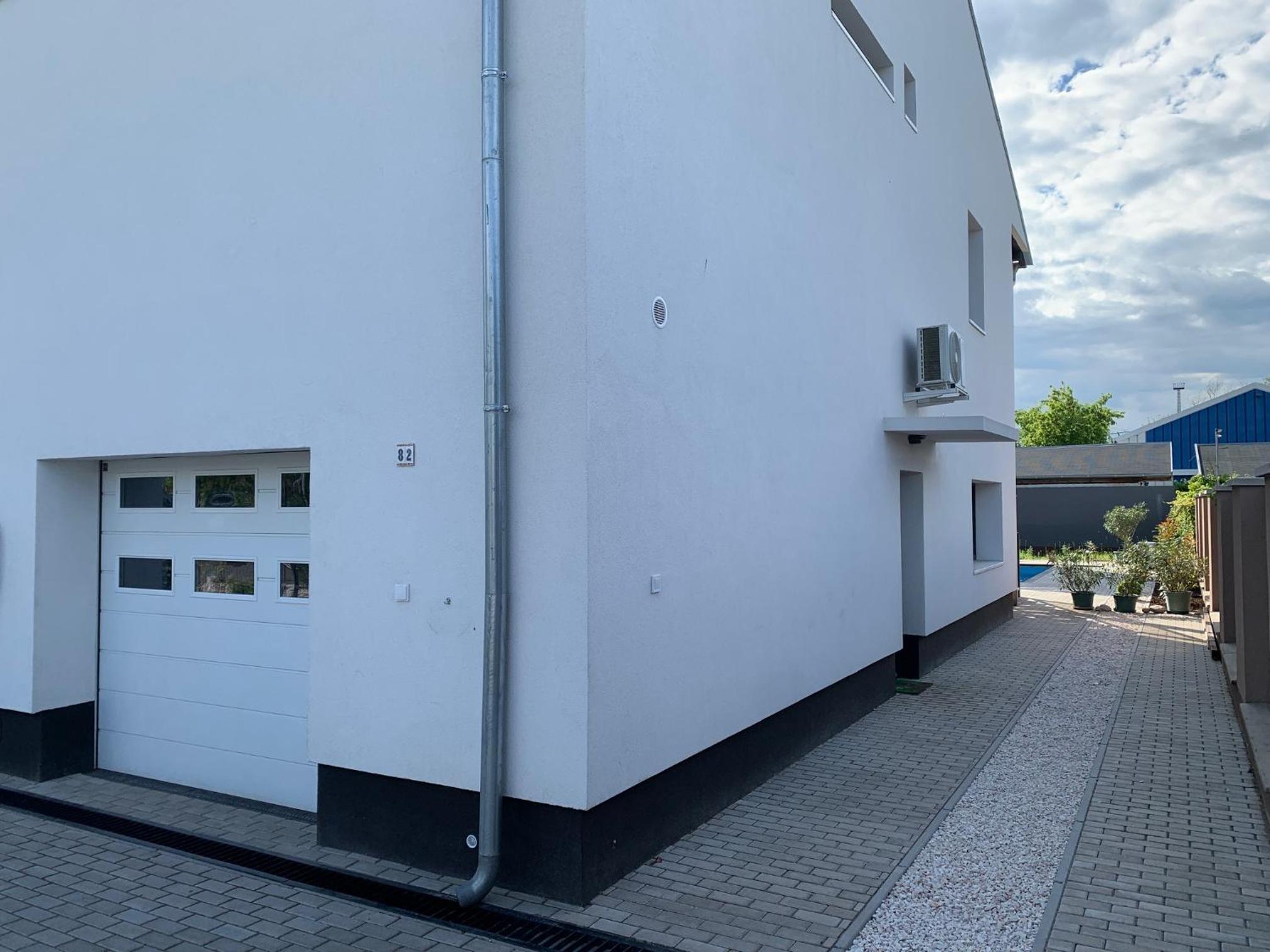 Oasis apartman