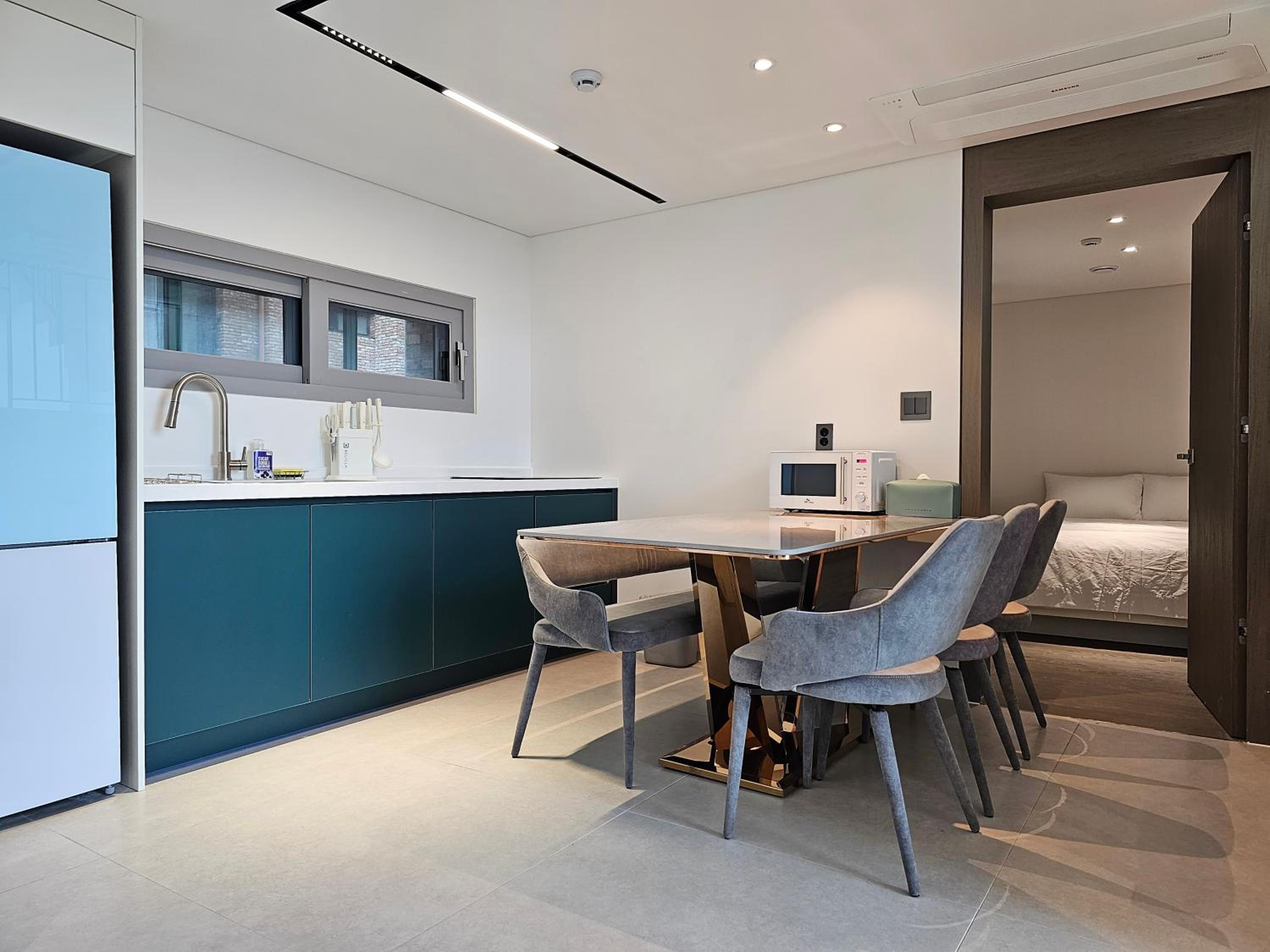 Dolphin Penthouse