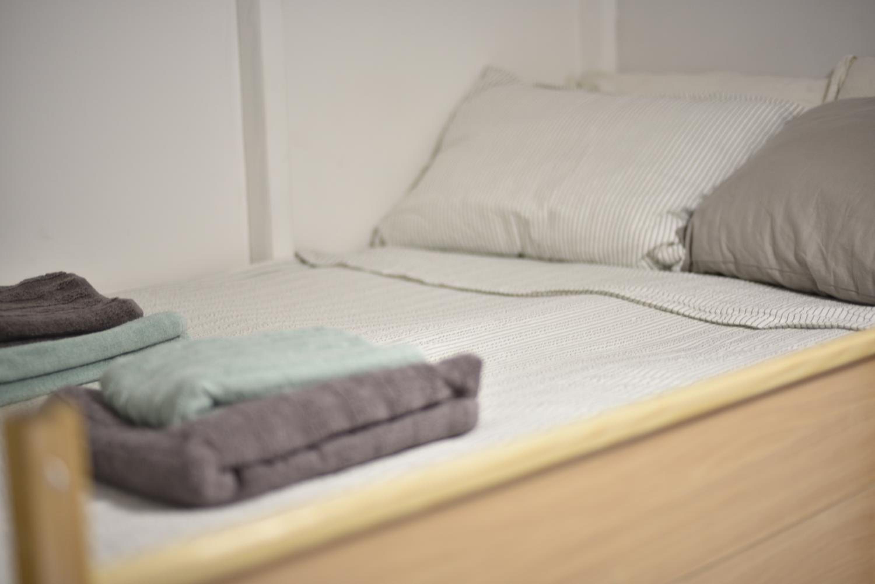 Solo Traveler's Budget-Friendly Studio Near Sava Temple view 3