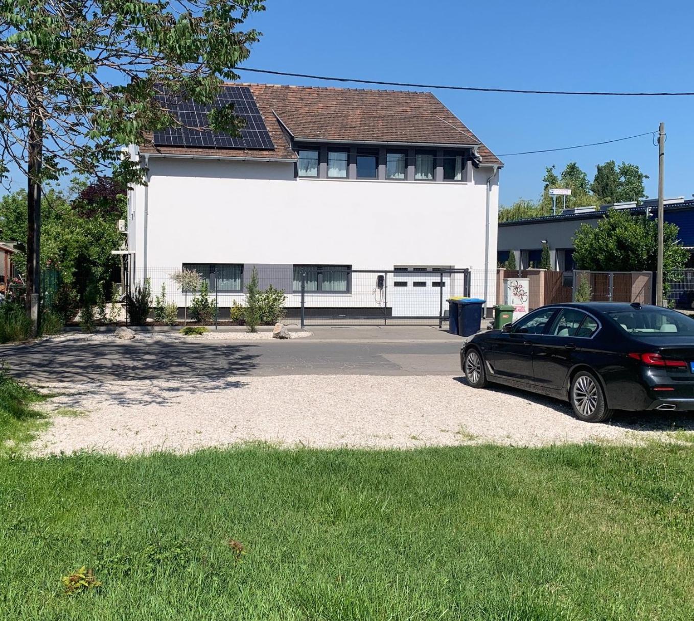 Oasis apartman