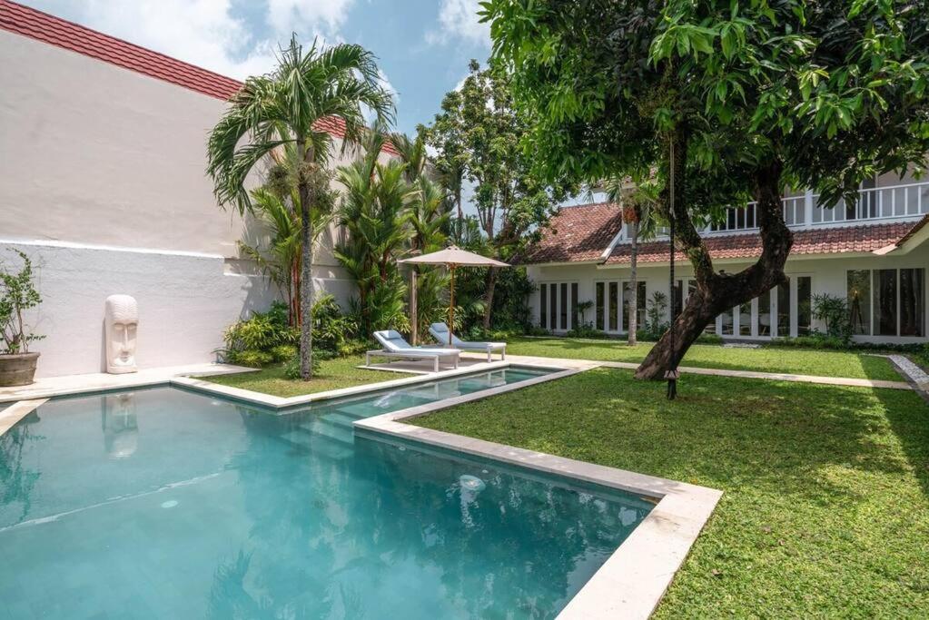 Colonial Chic 5BR Villa Paradise