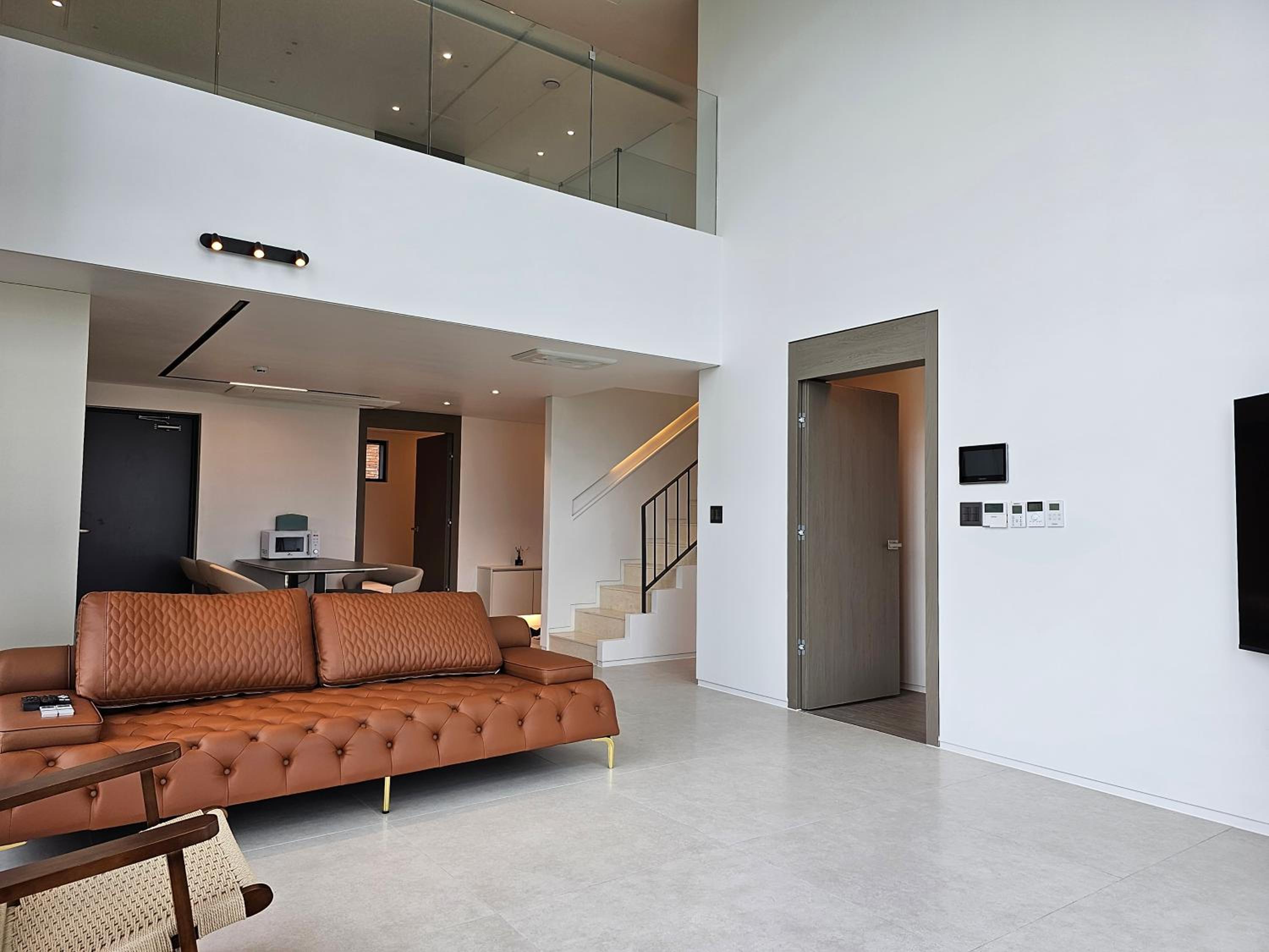 Dolphin Penthouse