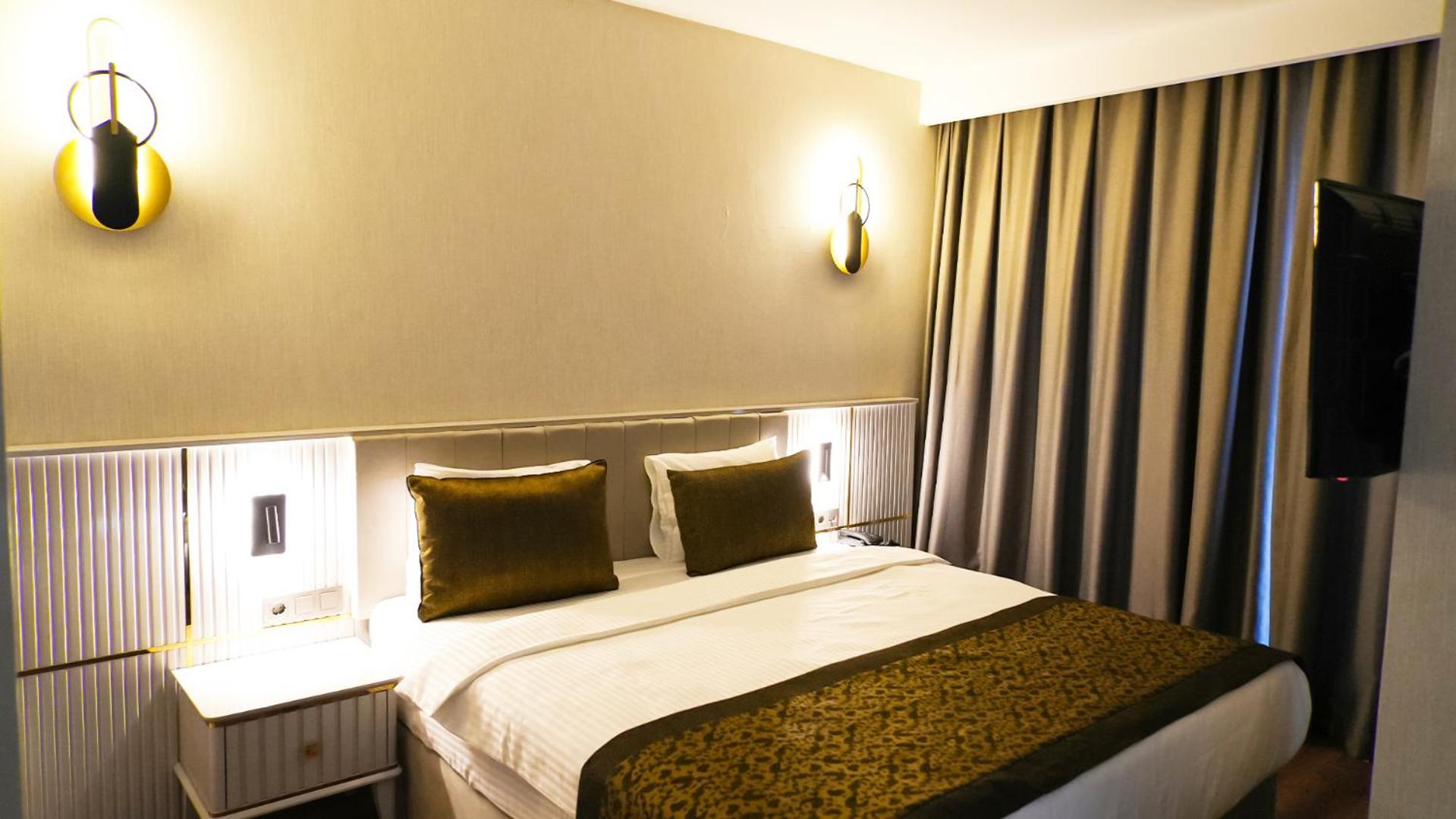 Sky Hill Hotel - Image 76