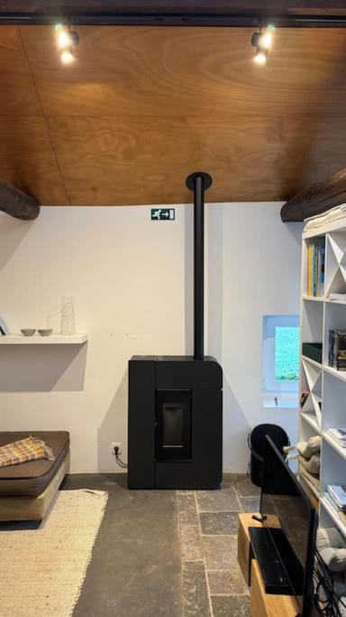 Logement 1 chambre et canapé lit