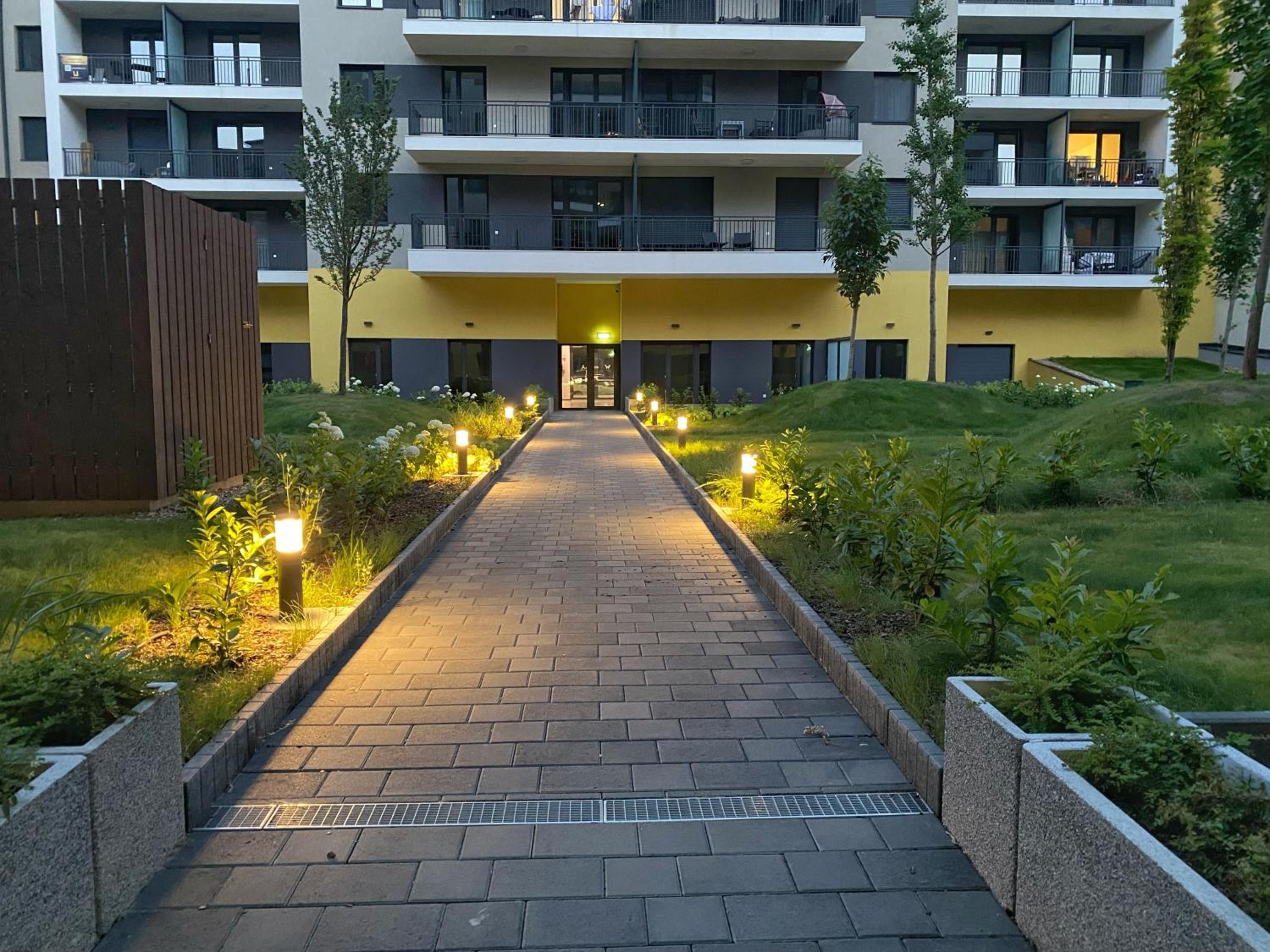 Japandi Studio Apartment, free parking