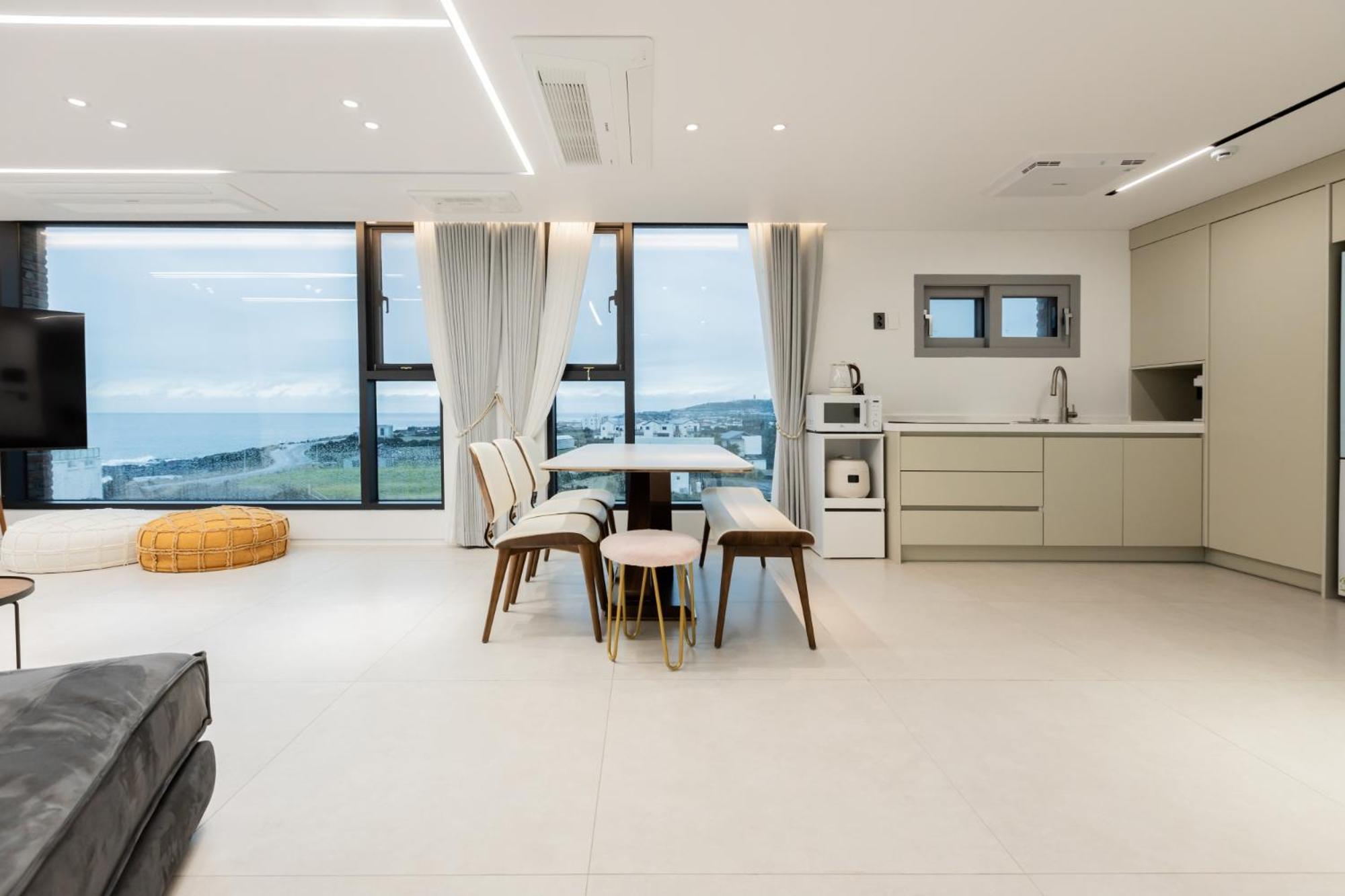 Dolphin Penthouse