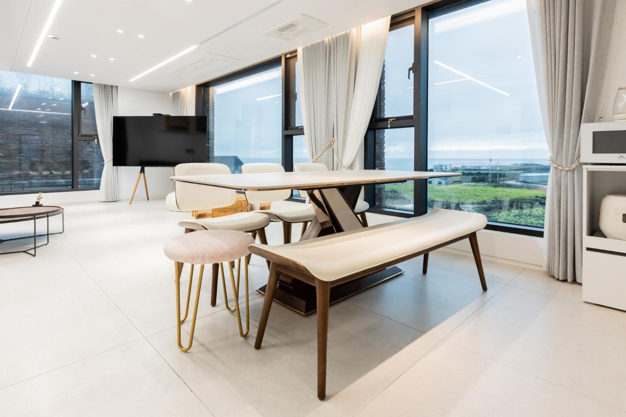 Dolphin Penthouse