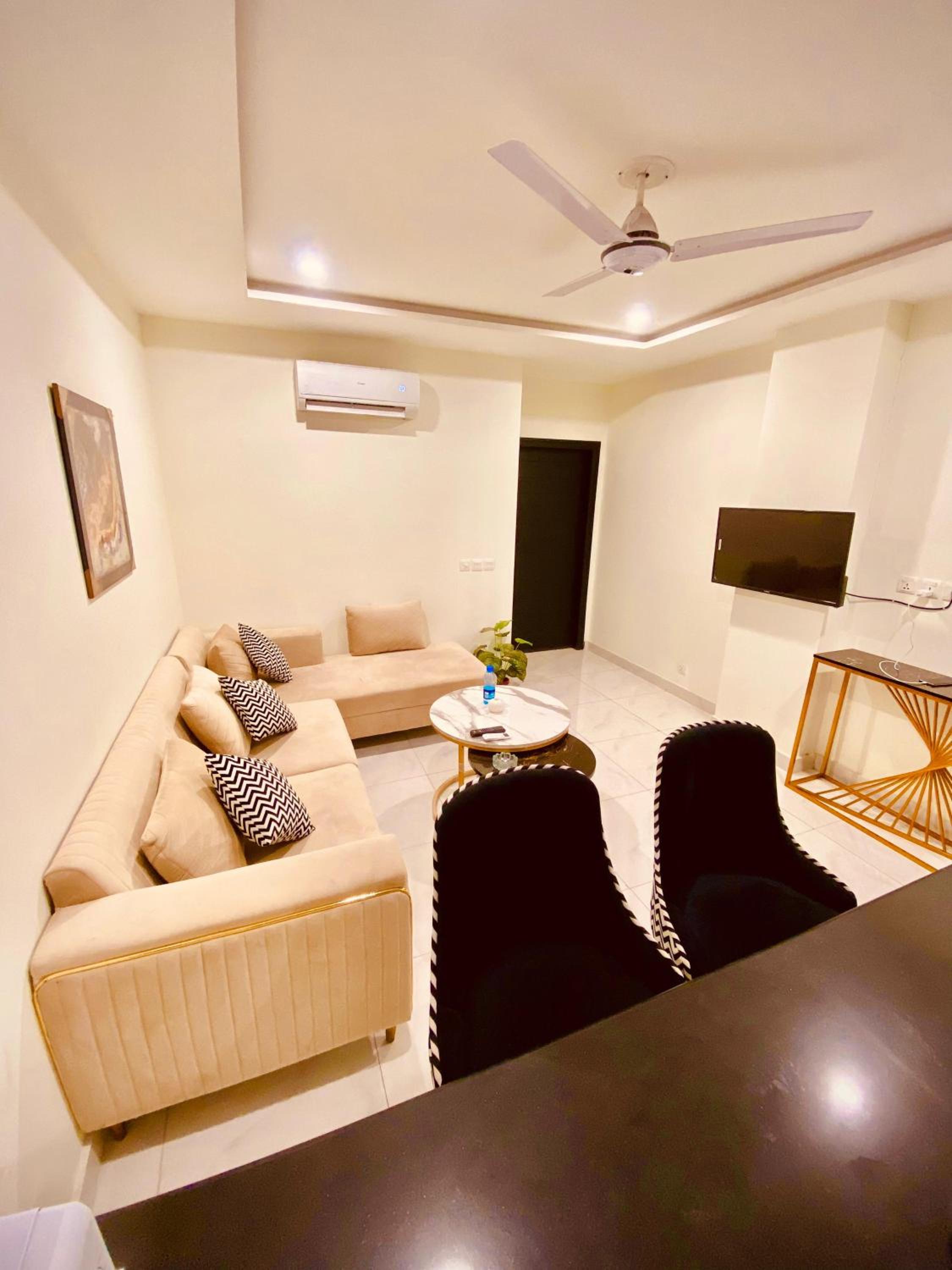 Zameen Opal 1 BHK Luxury apartment