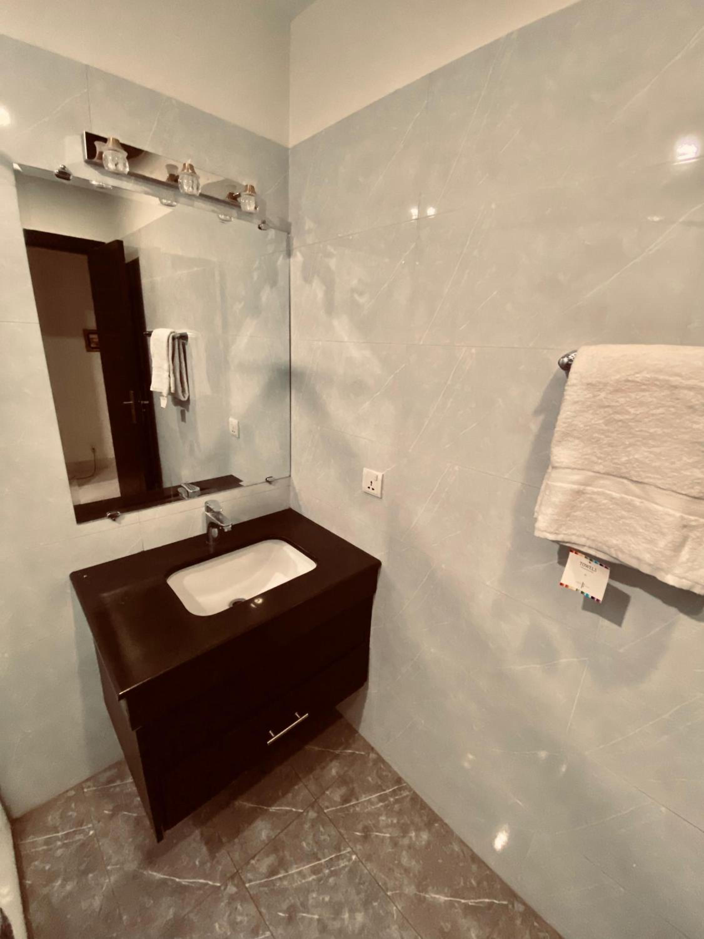 Zameen Opal 1 BHK Luxury apartment