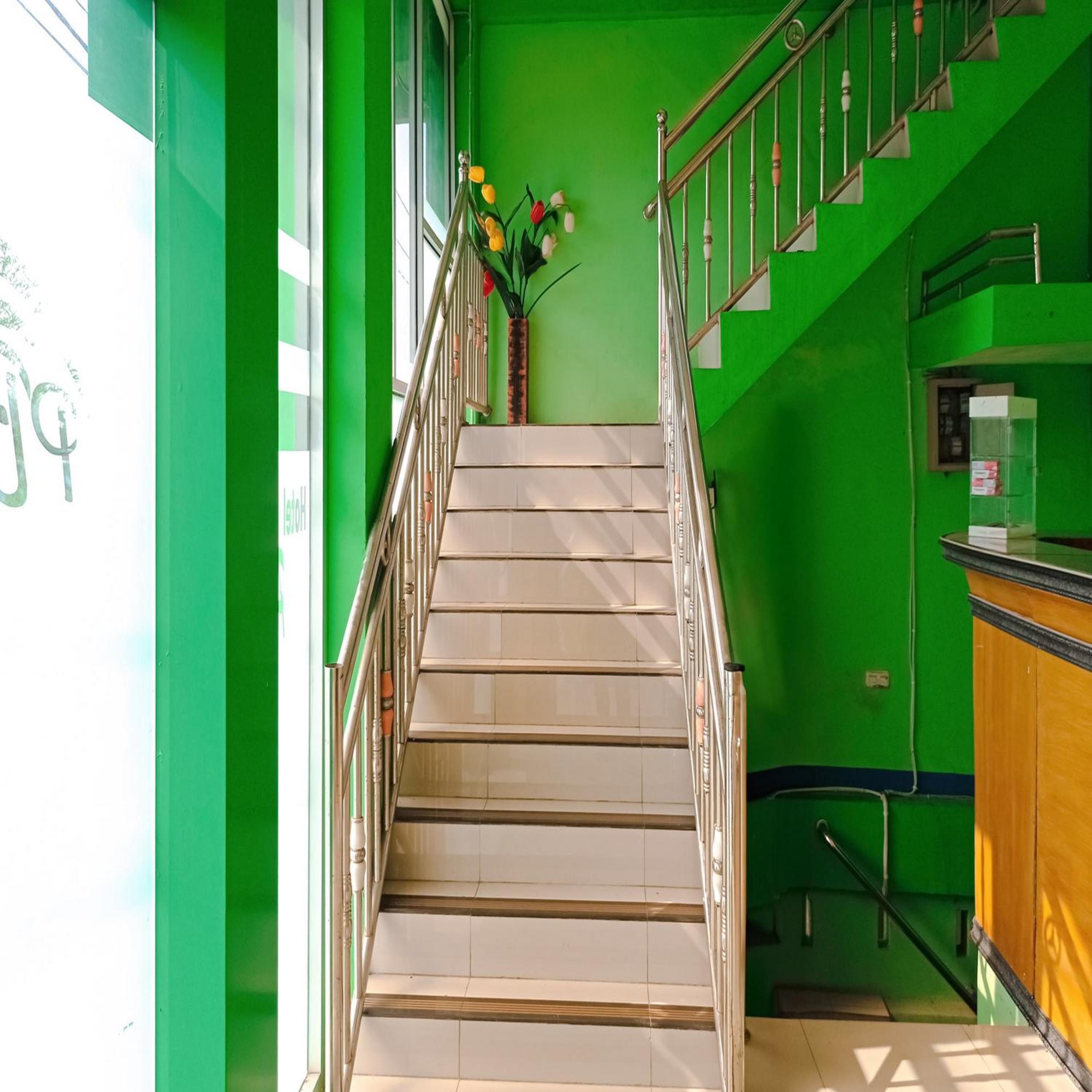 Hotel Pabelan RedPartner view 2
