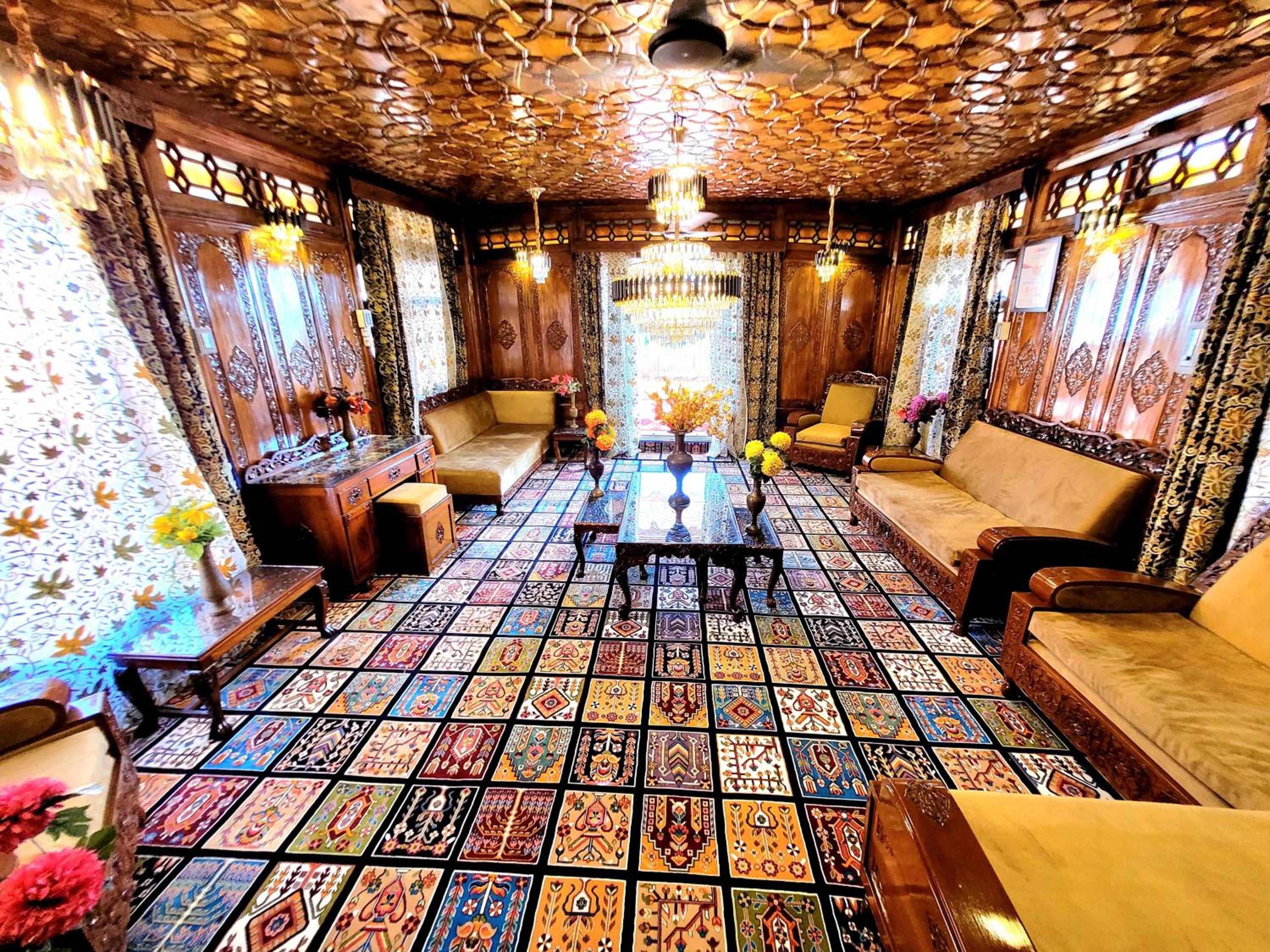 lounge