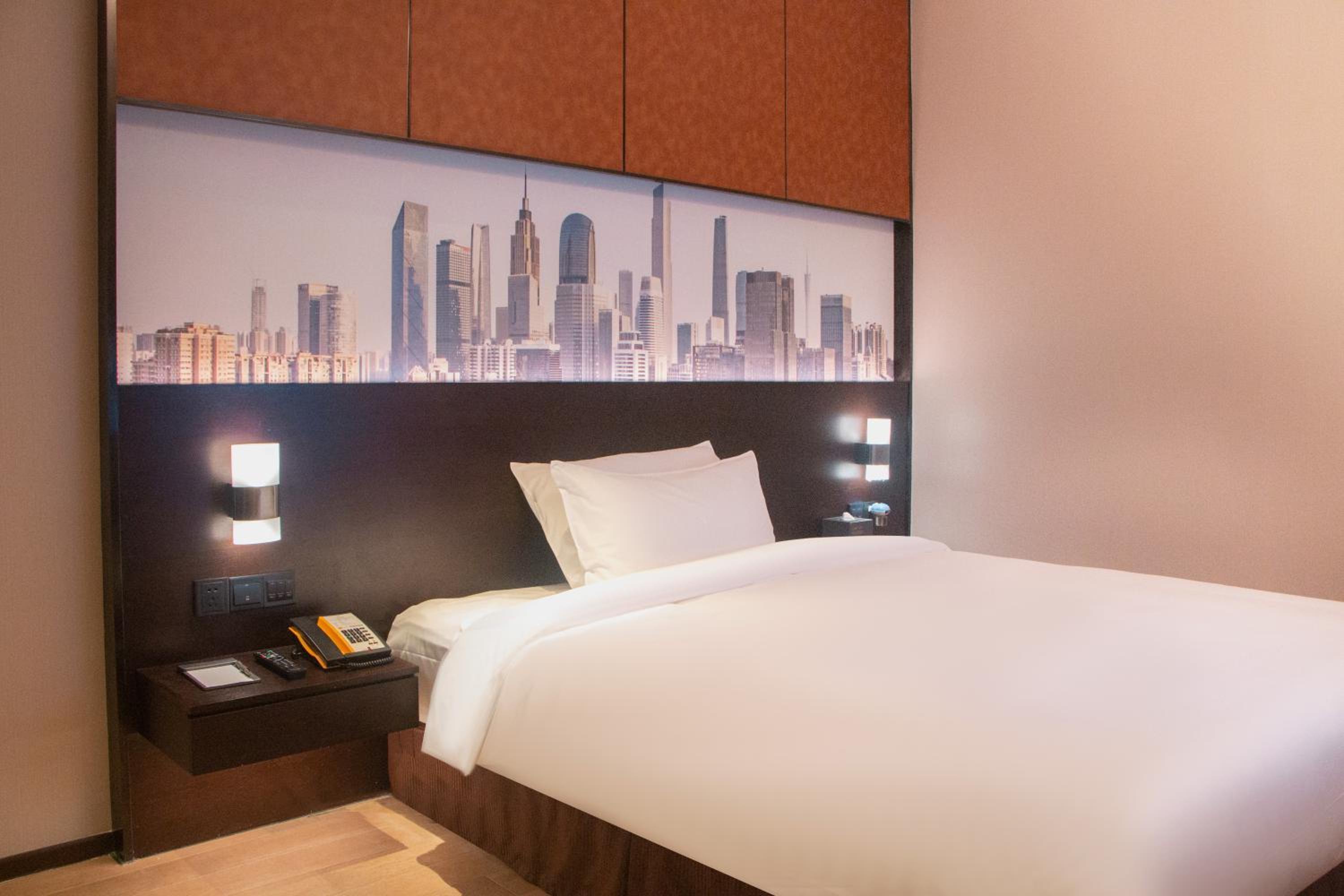 The Mulian Hotel Guangzhou Zhujiang New Town Jinan University Shipai Campus Branch