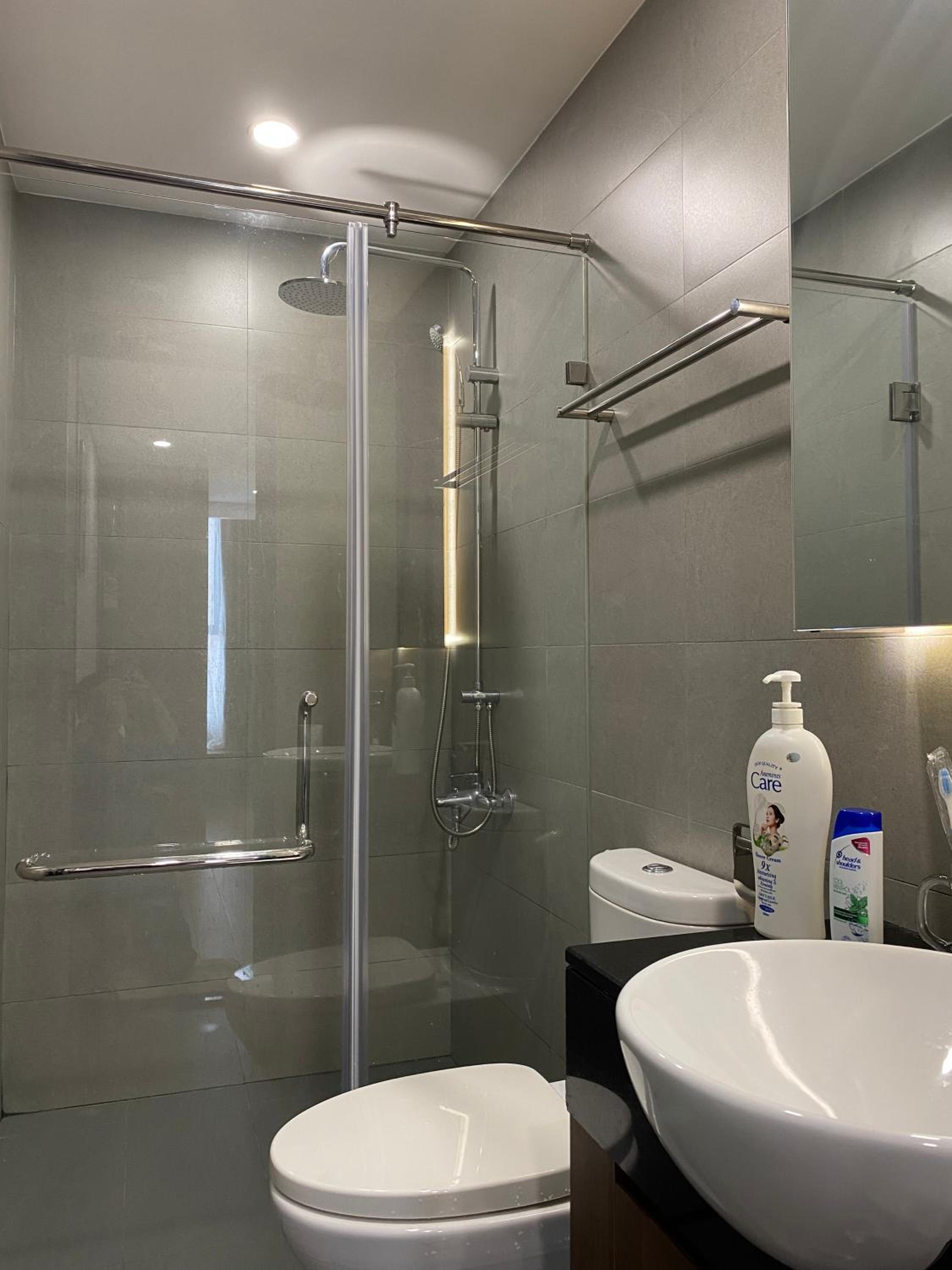 TRIOSTAY VINH HOI APARTMENT - Elegant Near City Highlights!