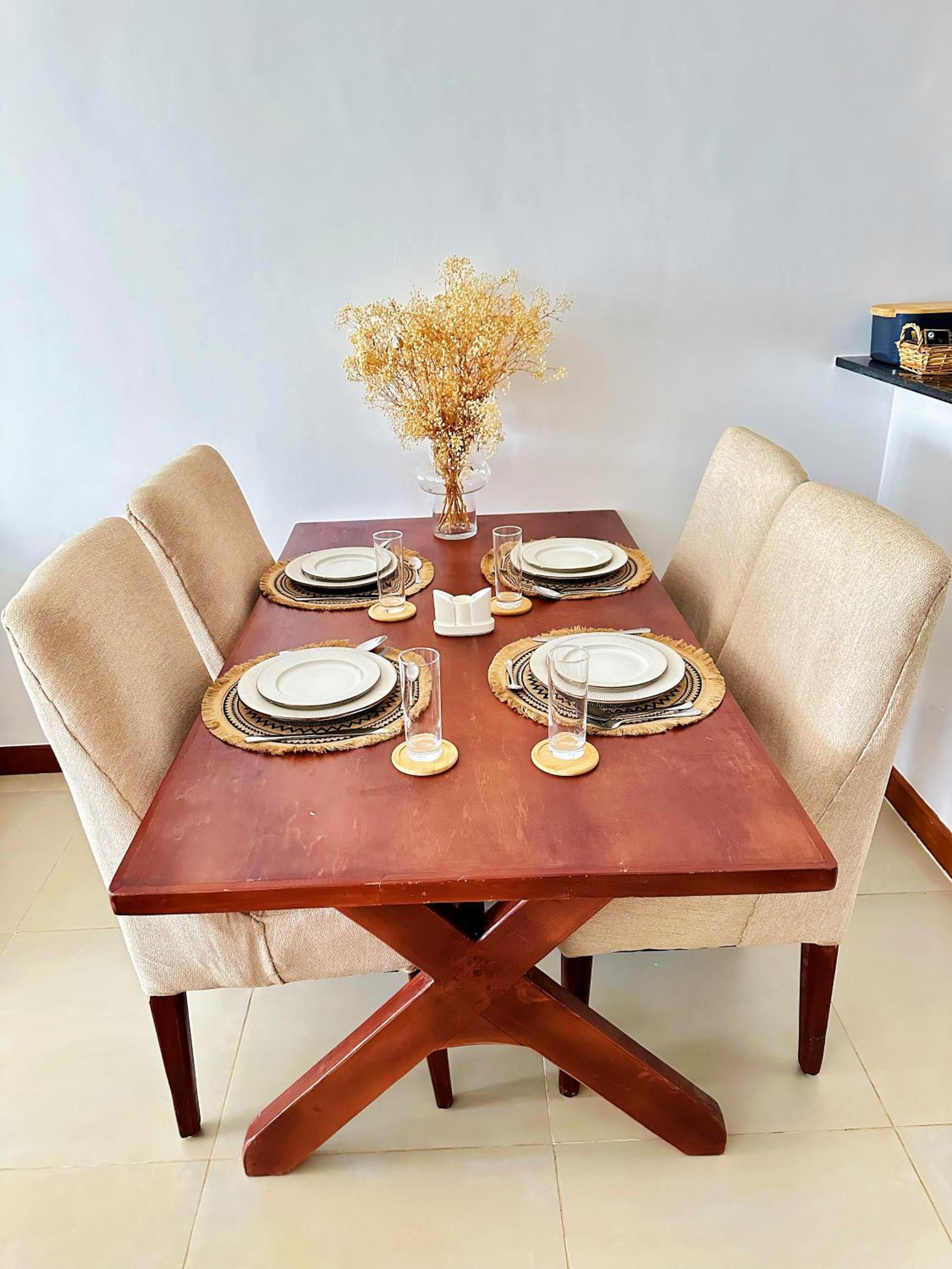 Exclusive 2BR in Westlands with Stunning City Views, Pool & Gym view 3