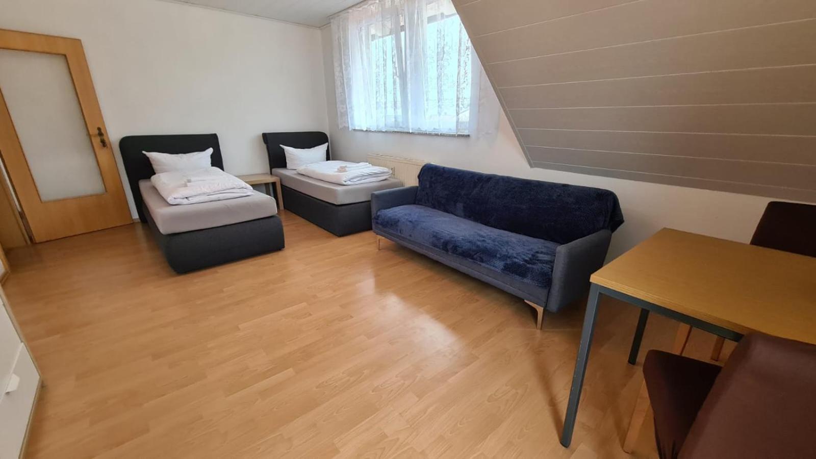 Schlafzimmer 1 mit Top Aussicht über Weilstetten Balingen