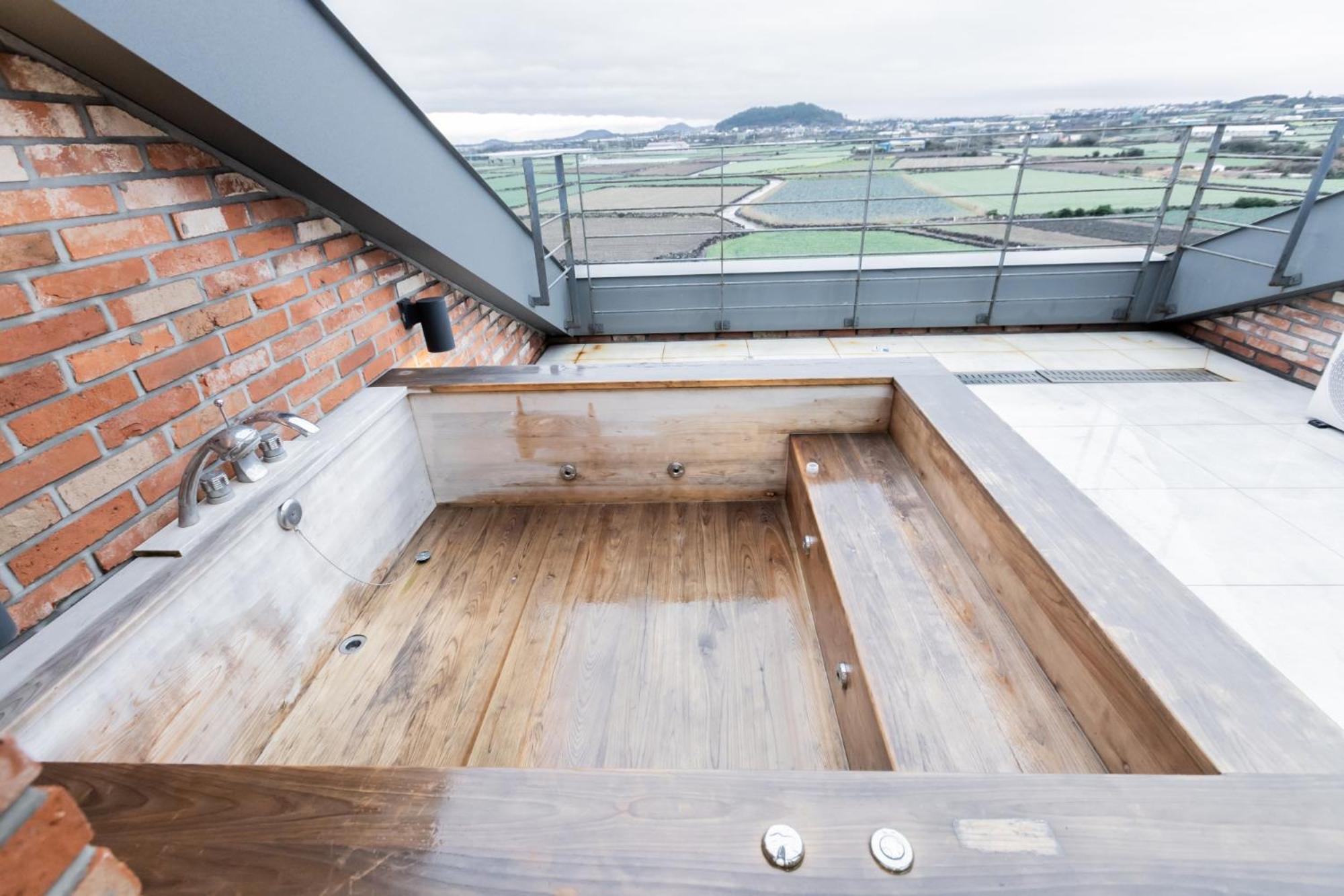 Dolphin Penthouse