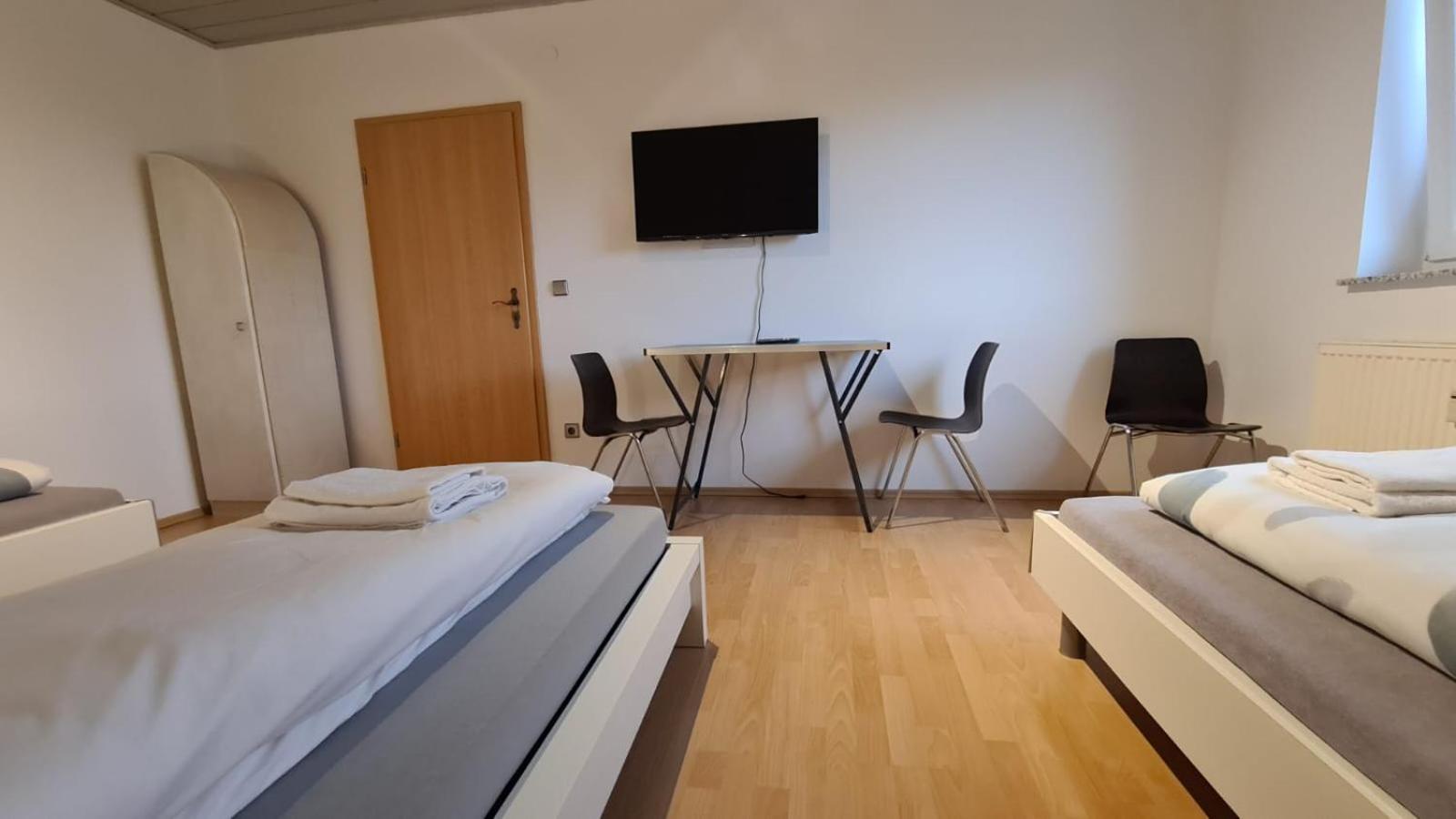 Schlafzimmer 1 mit Top Aussicht über Weilstetten Balingen