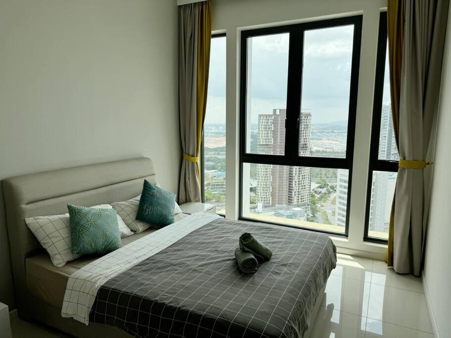 Elysia Studio Medini Legoland Iskandar 2 Paxs