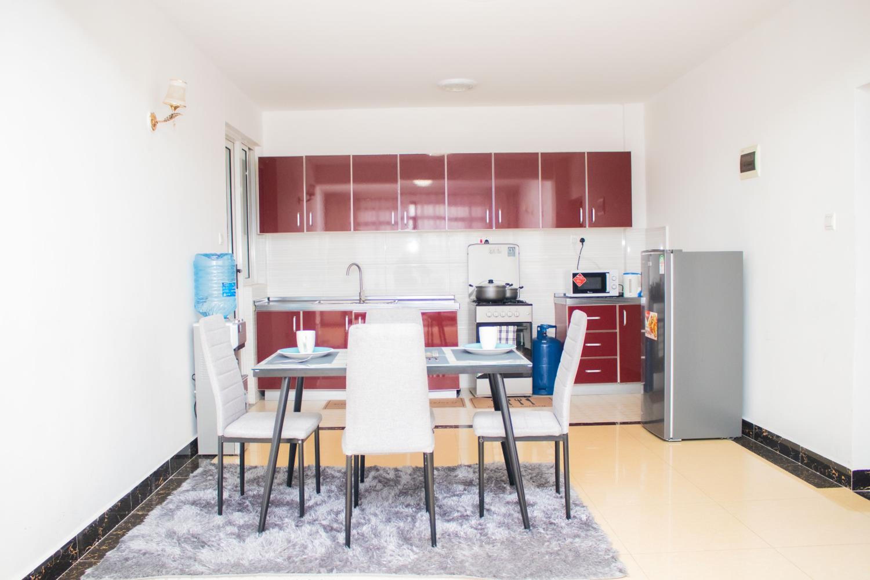 Yaya Luxe Living view 5