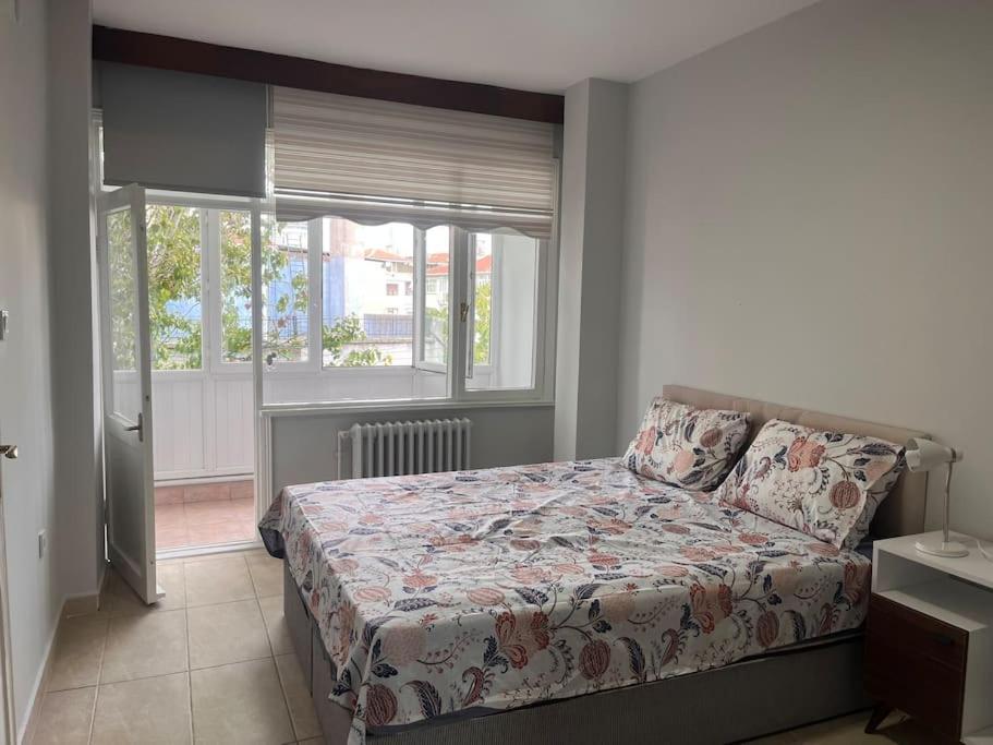 Spacious flat with wide view