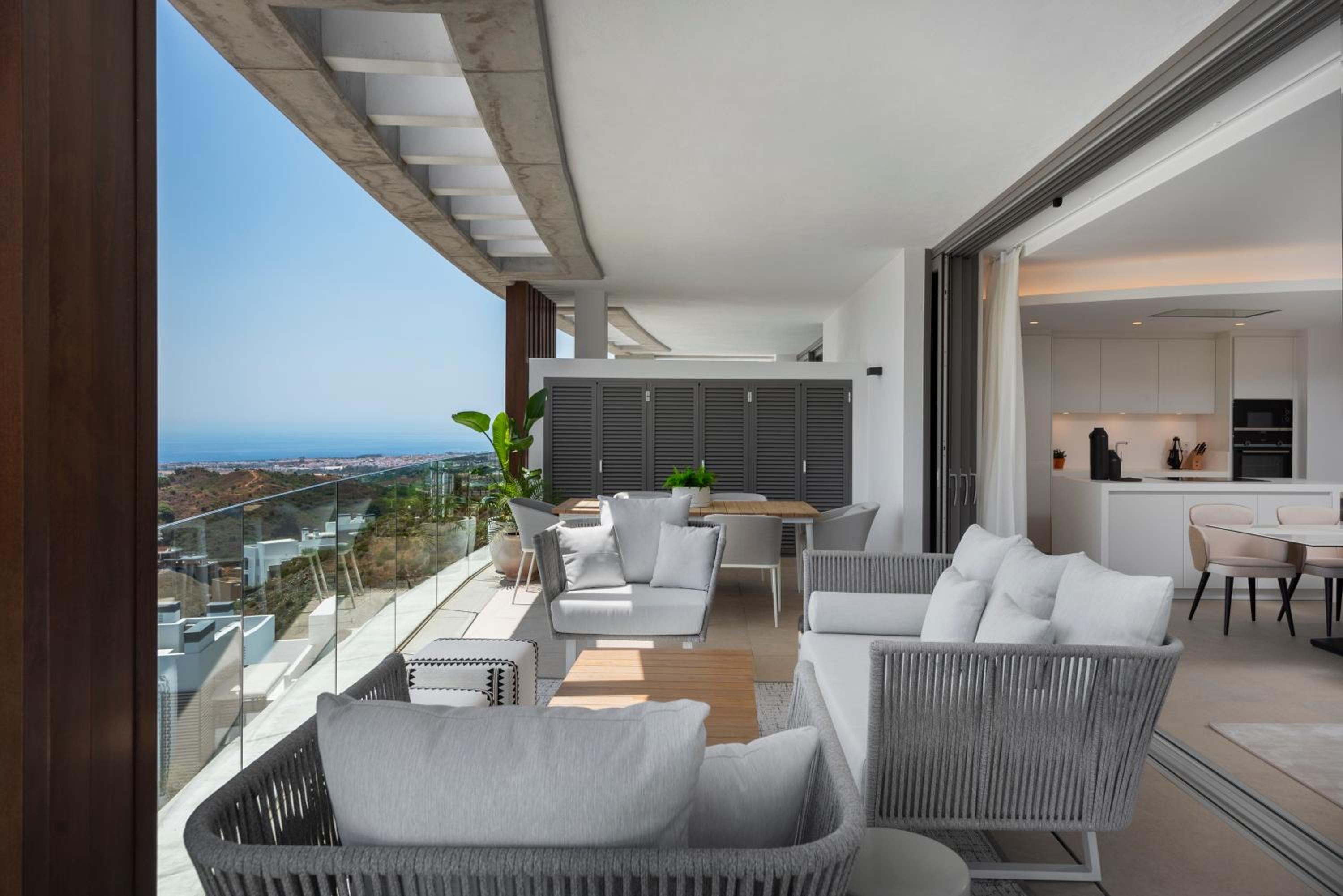Marbella Quercus Penthouse - Rooftop Infinity Pool
