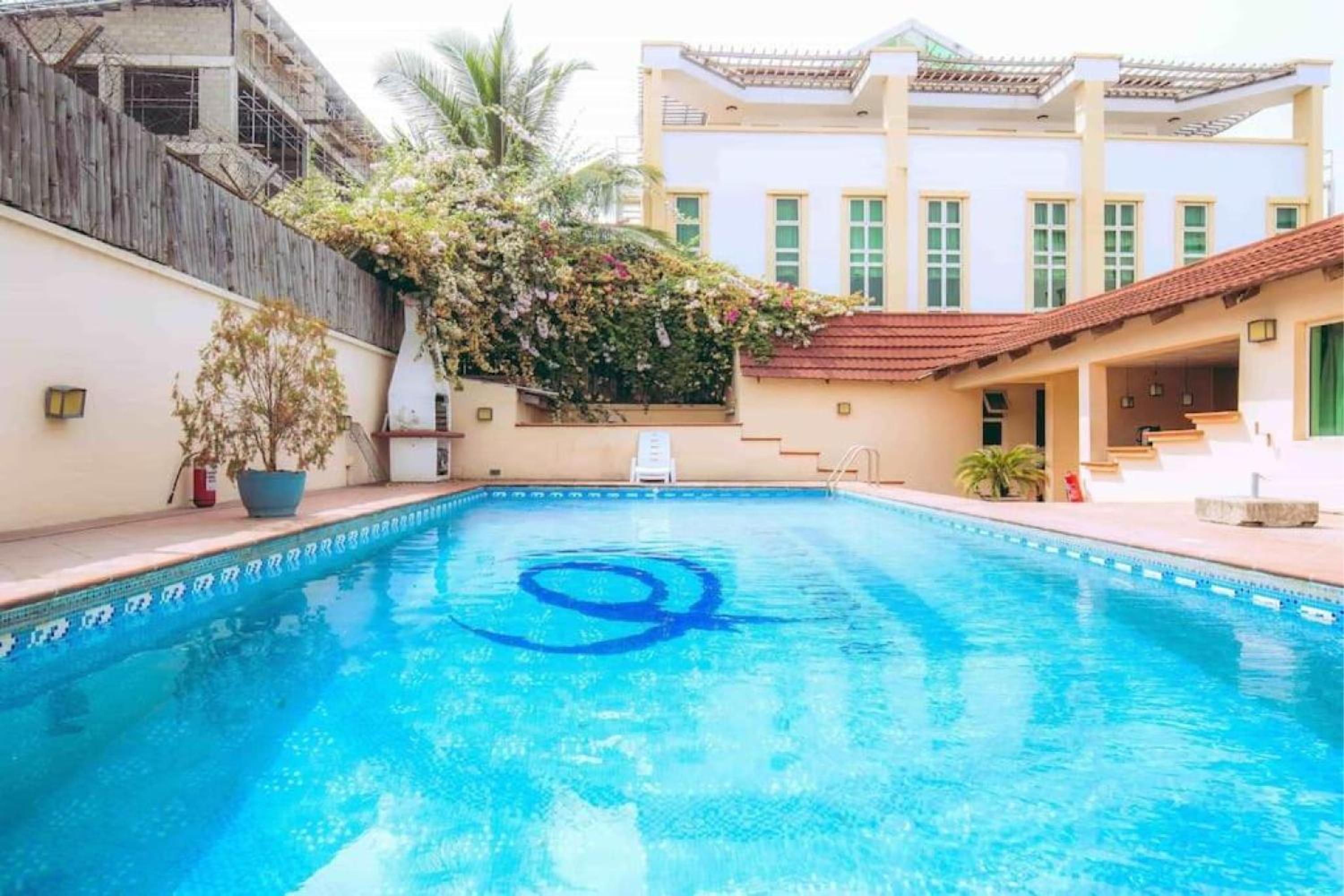 2 Bed Luxury Apartment in Oniru VI Lagos view 4