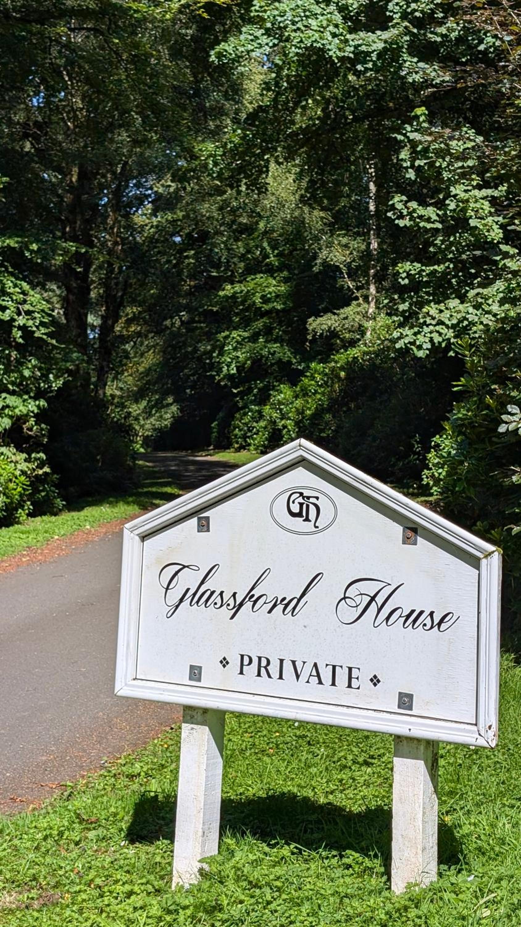 Glassford House