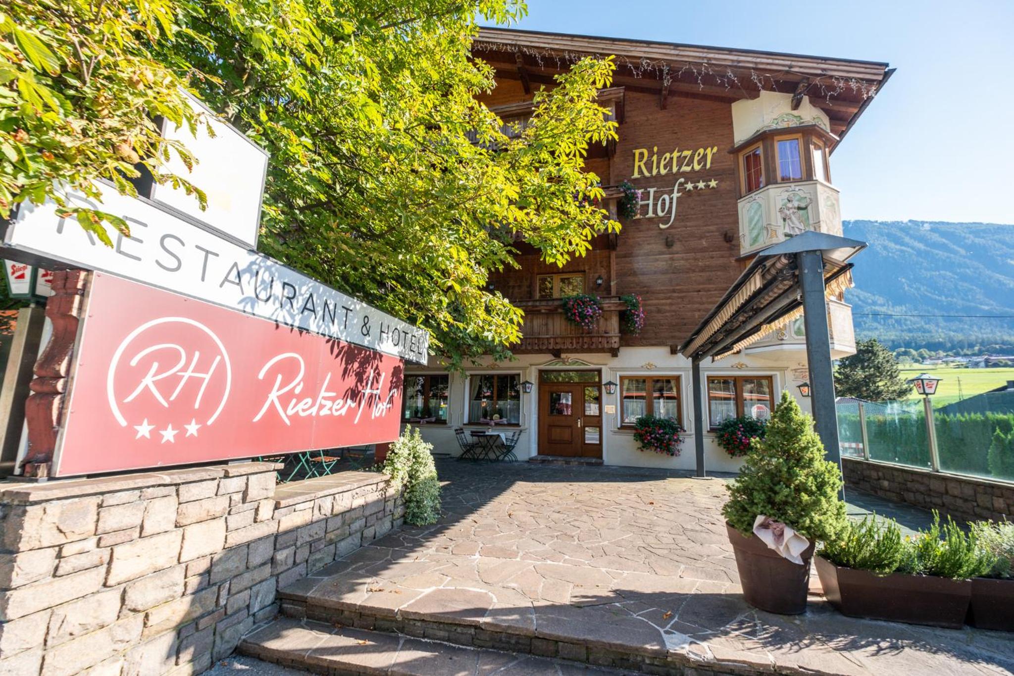 Hotel Rietzer Hof - Image 1