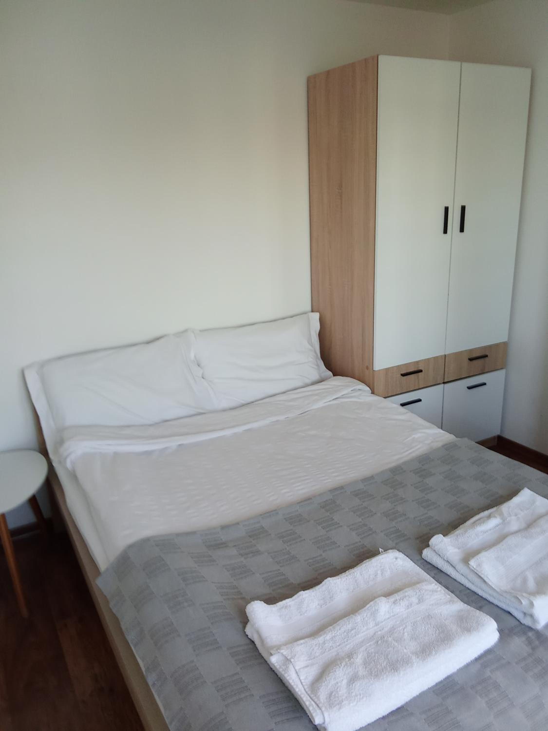 Spacious apartment with a Mountain view, big balcony and parking
