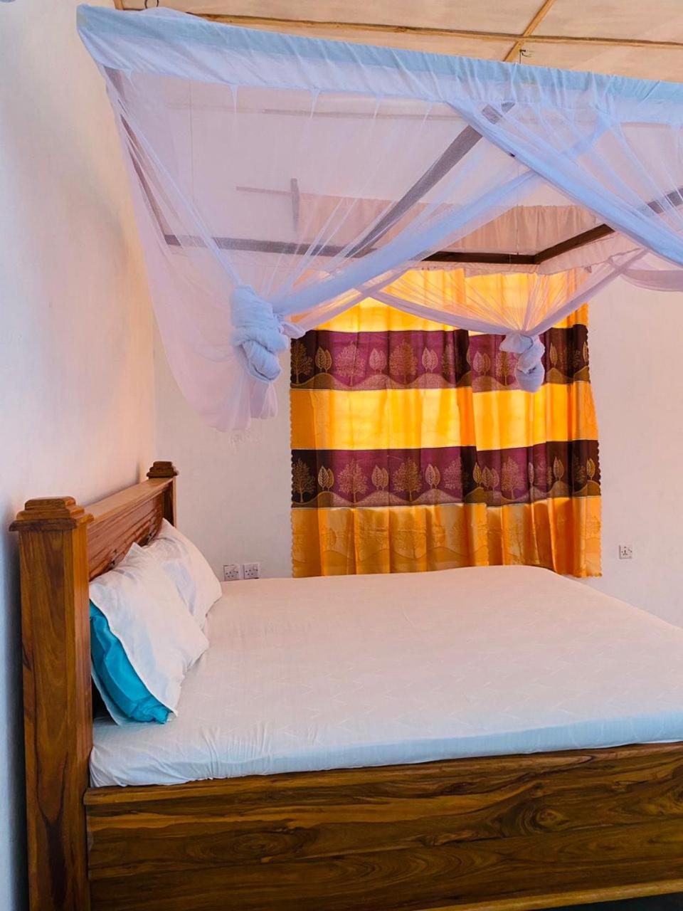 Bwejuu Garden View Bungalows view 3