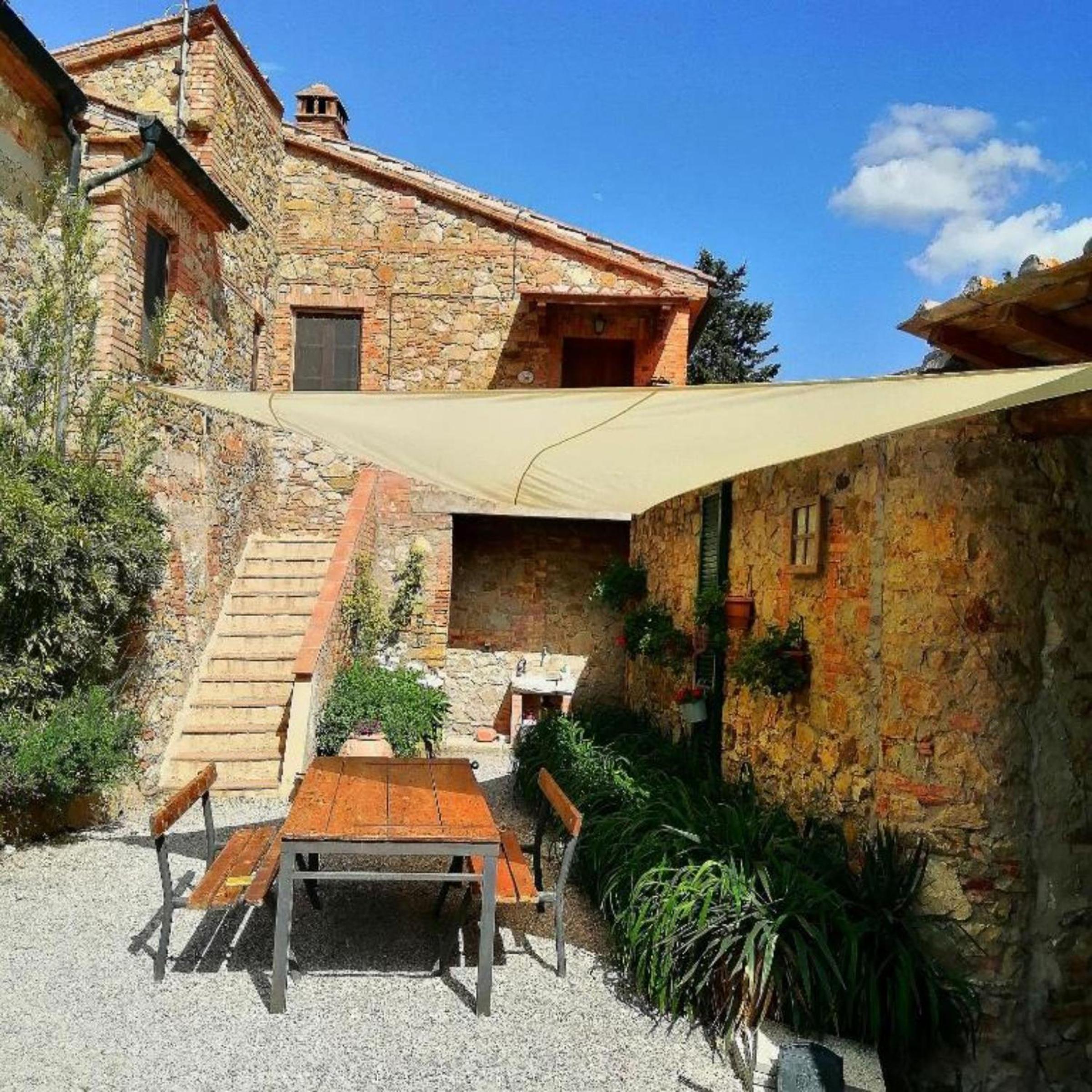 Podere le Rote view 2