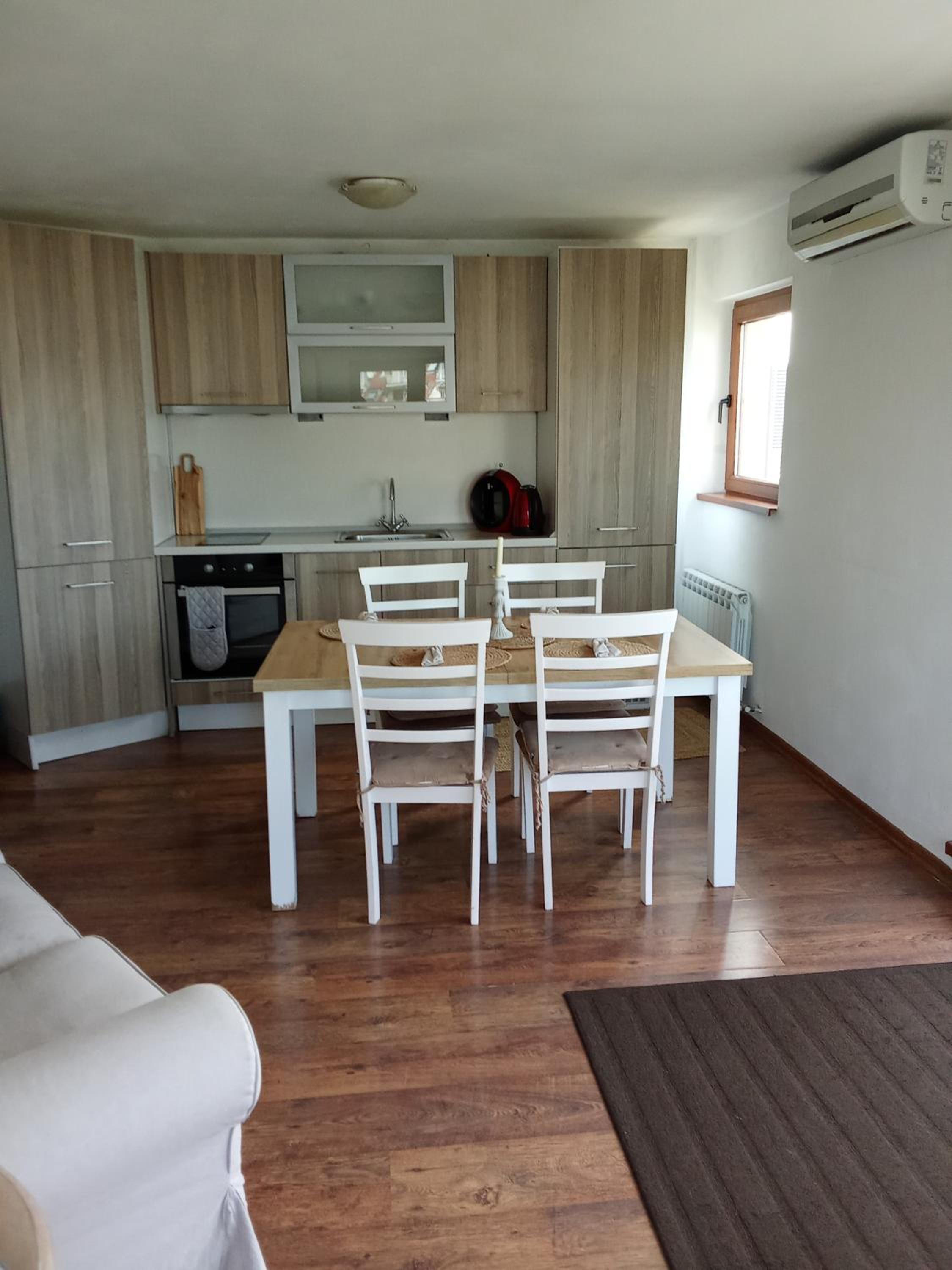 Spacious apartment with a Mountain view, big balcony and parking