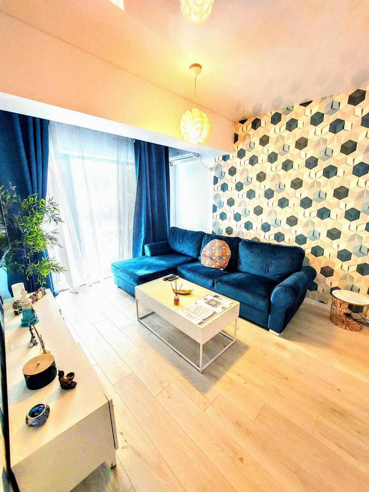 CNC Zev Apartament view 5