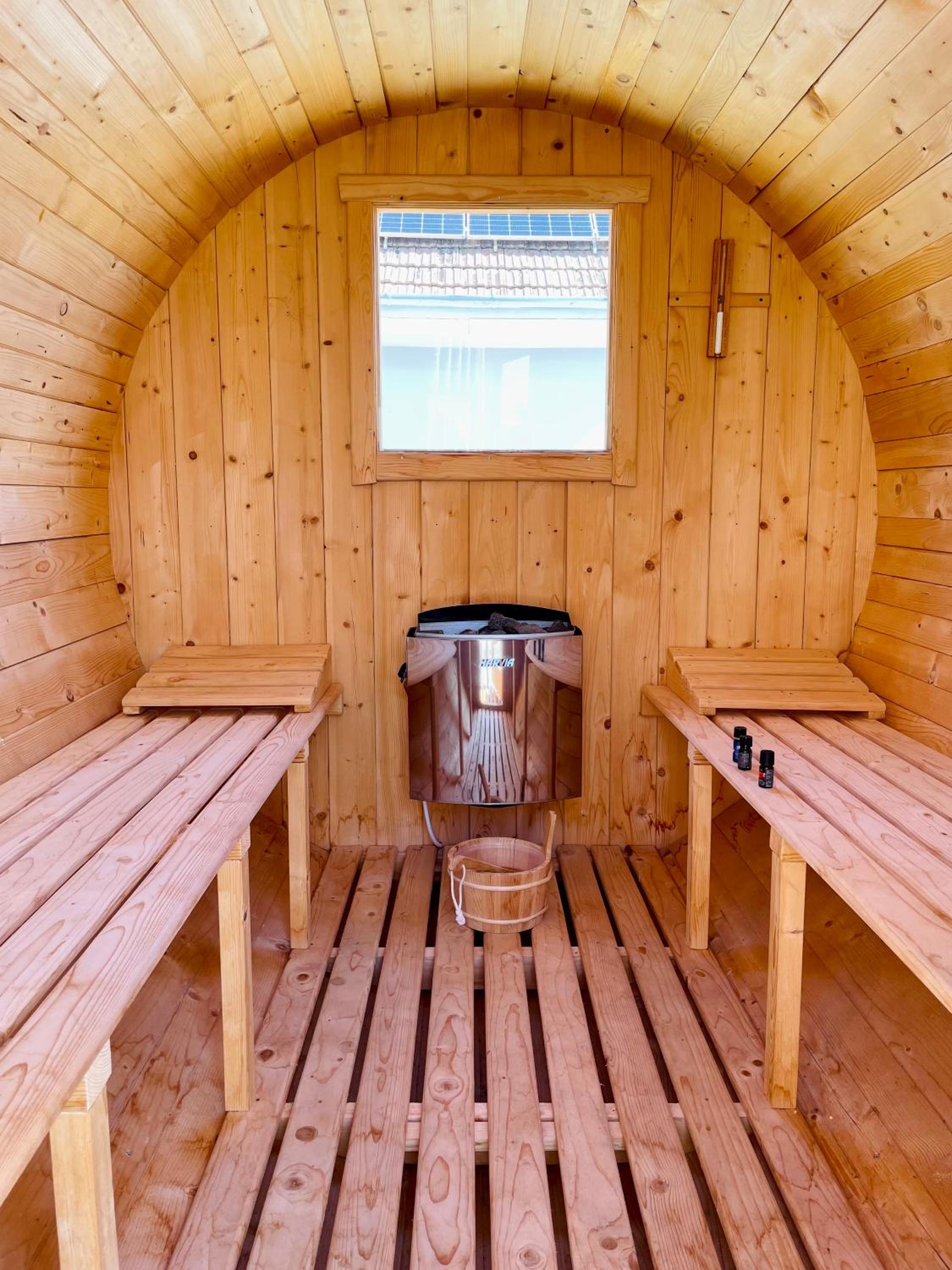 Lator Apartmanház