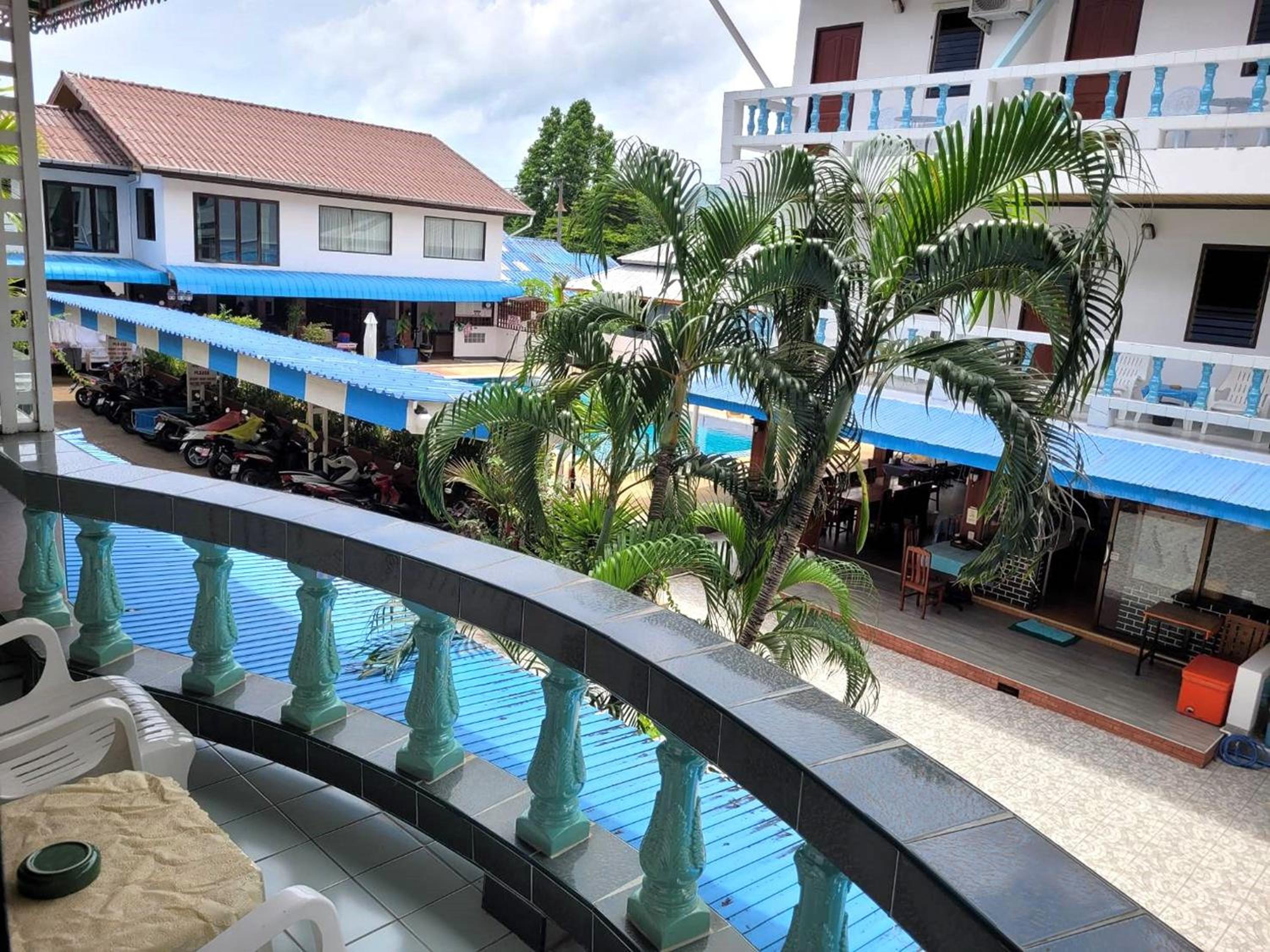 Rabbit Mansion Patong Hotel