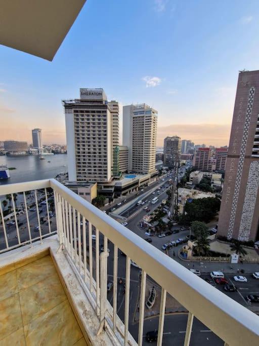 Central Apartment with a Panoramic View over Cairo