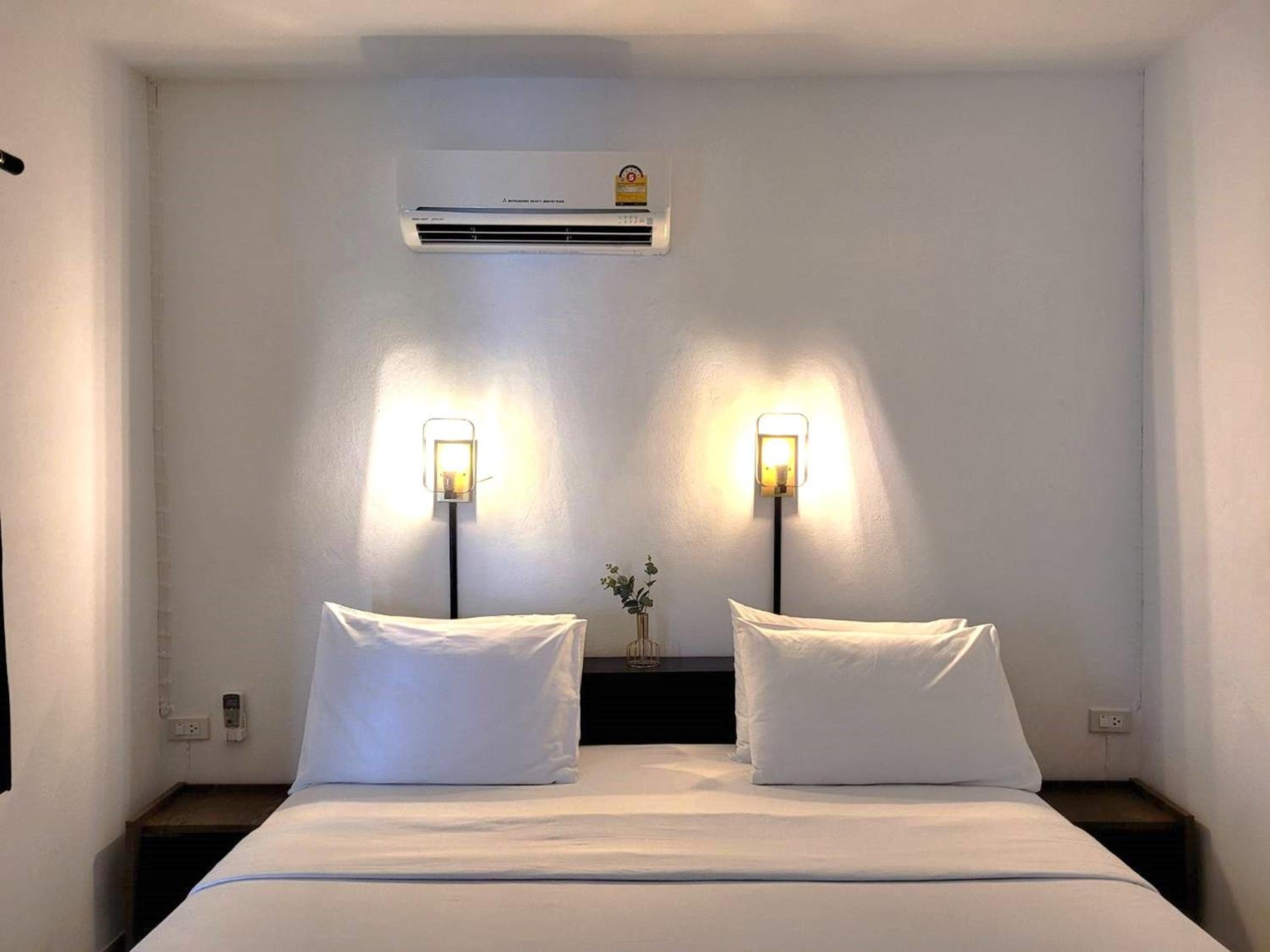 Rabbit Mansion Patong Hotel