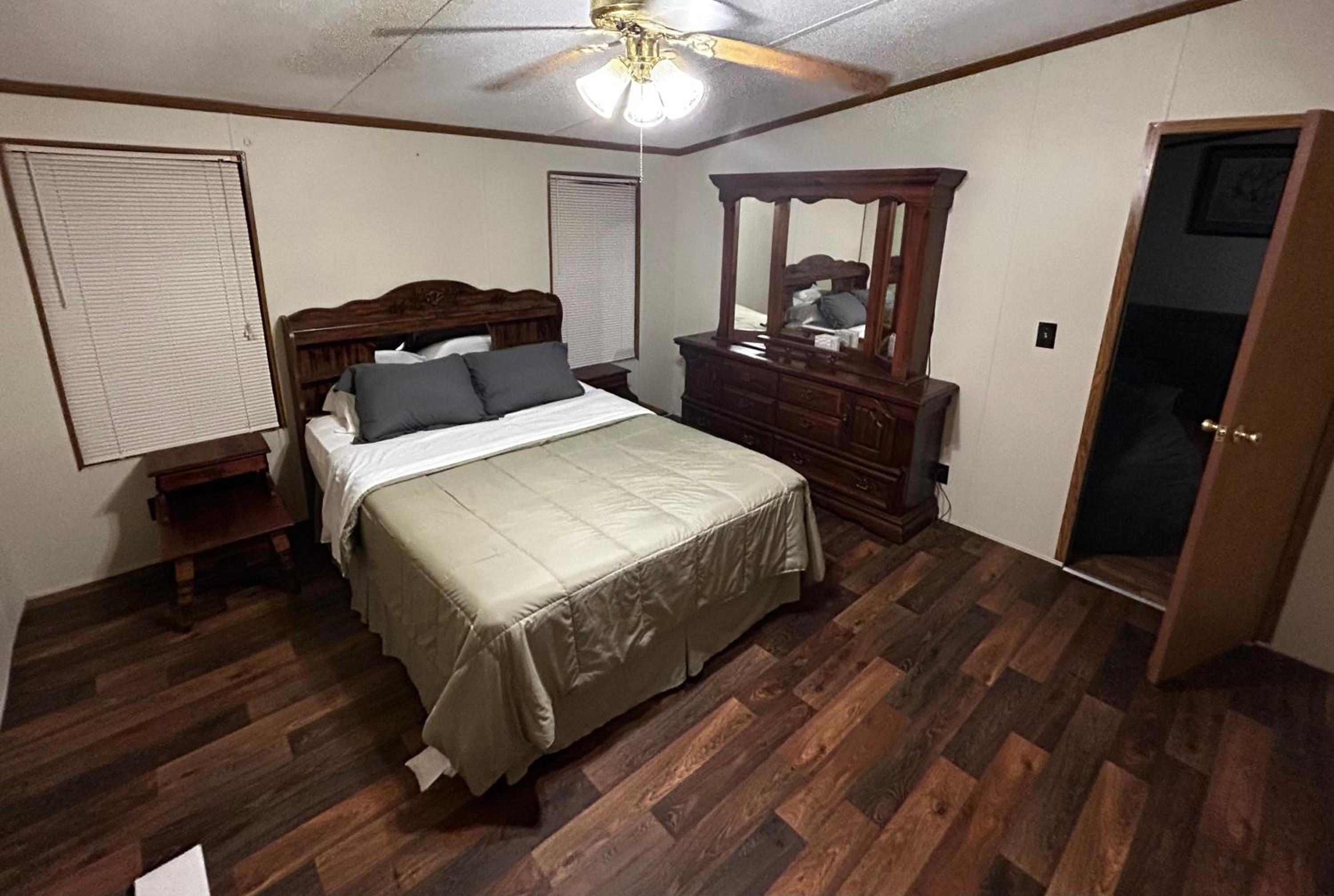 Monroe Vacations - Woolen Lake House - Property Image 1