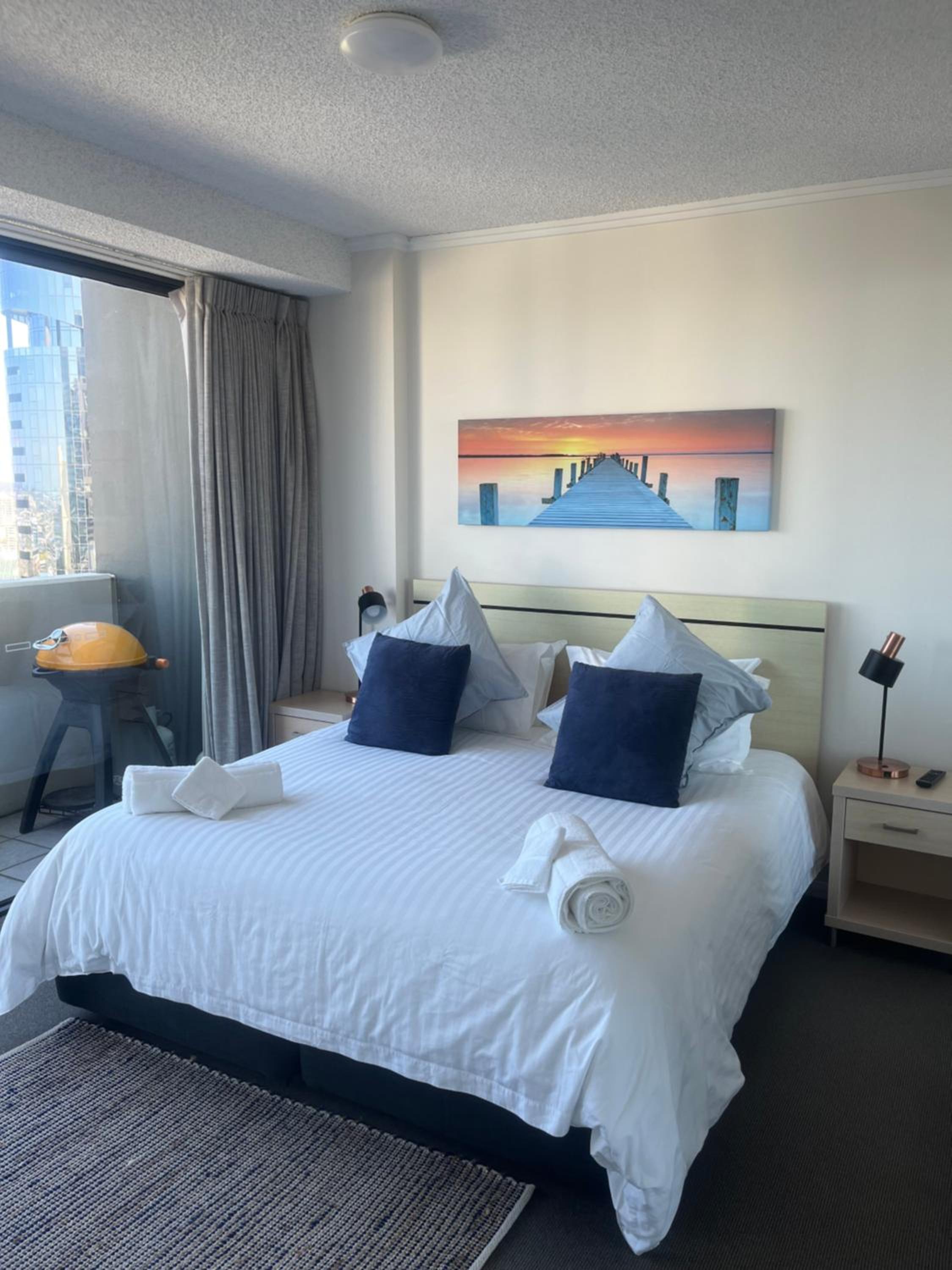 CBD Luxury with River & Botanic Garden Views from Spacious Balcony