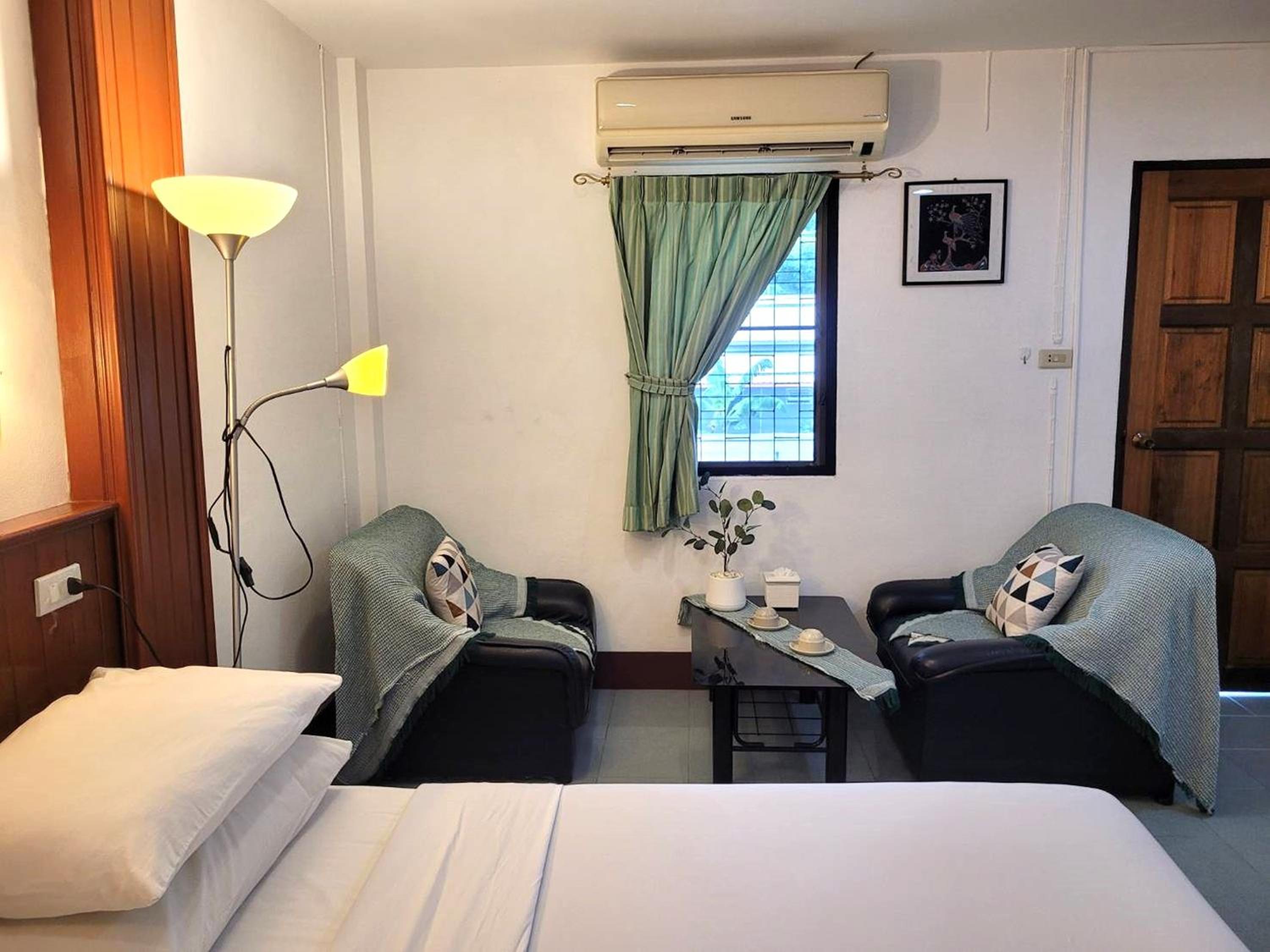 Rabbit Mansion Patong Hotel