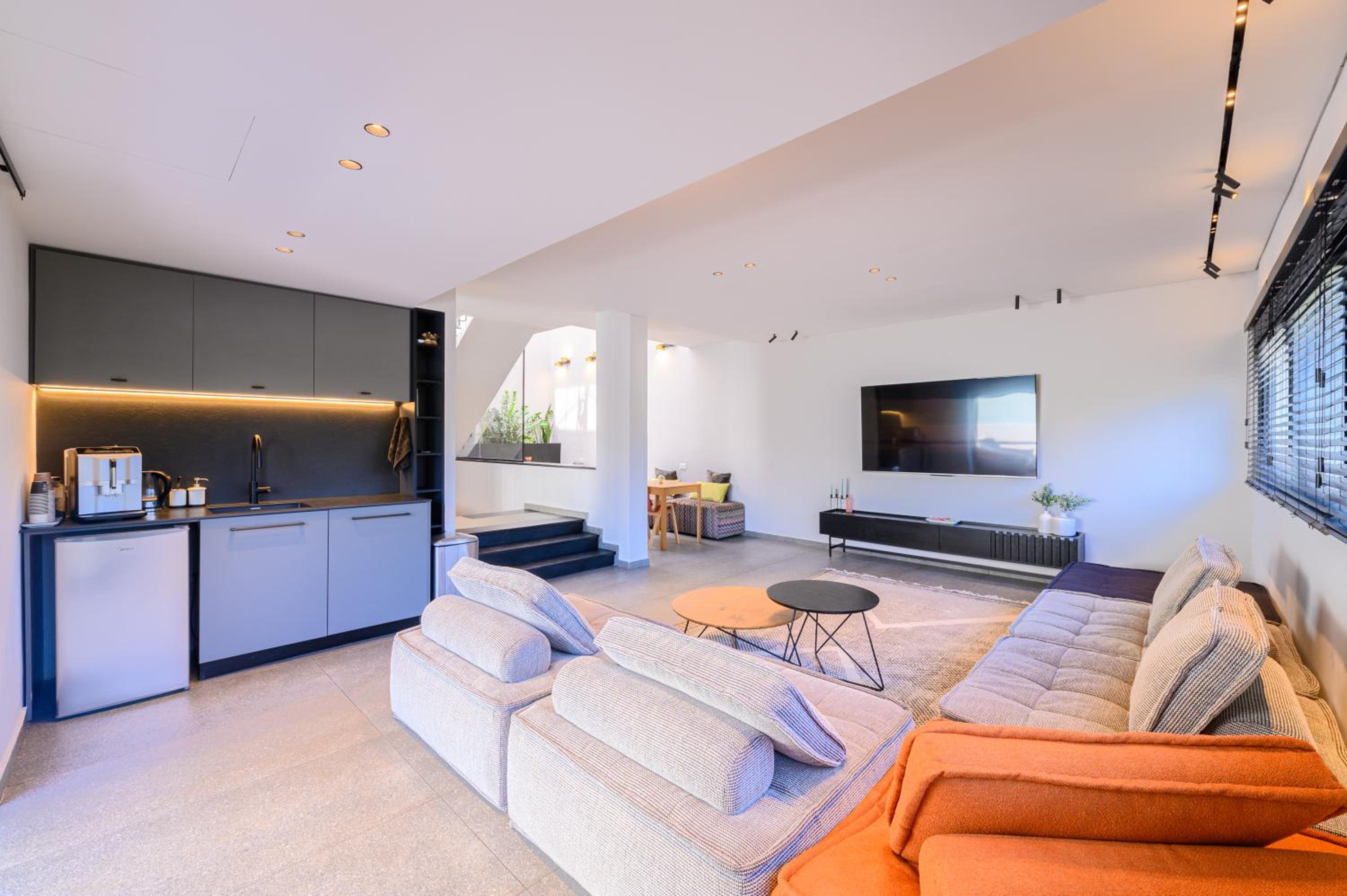 Rokah Luxury Villa at Ramat HaHayal, photo 41