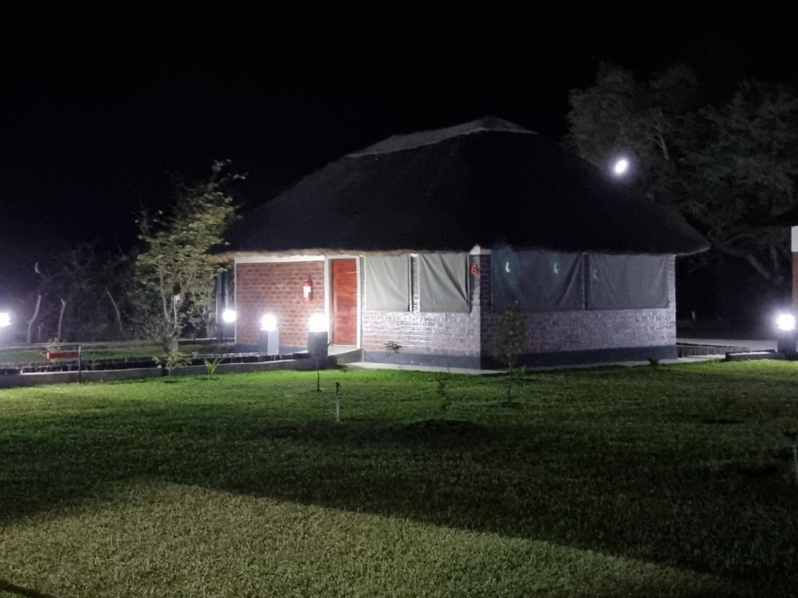 Yousha Safari Lodge view 2