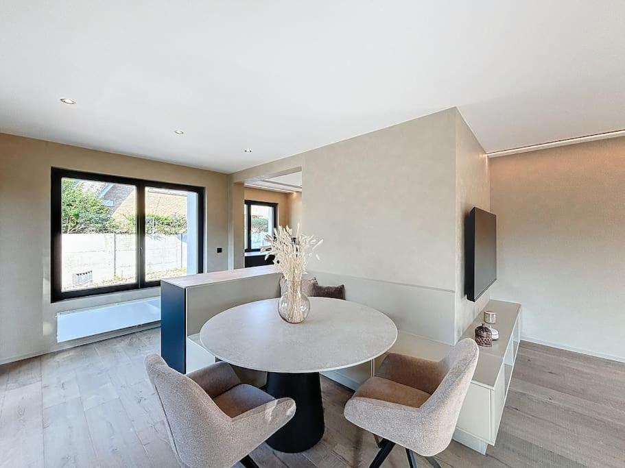 Villa Hélène - 2 newly renovated flats for rent together or separately