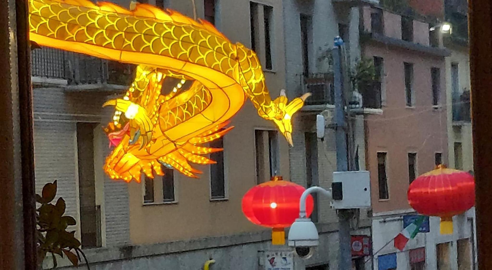 Niccolini Sarpi Food&Design Modern Apartment in Milan Chinatown
