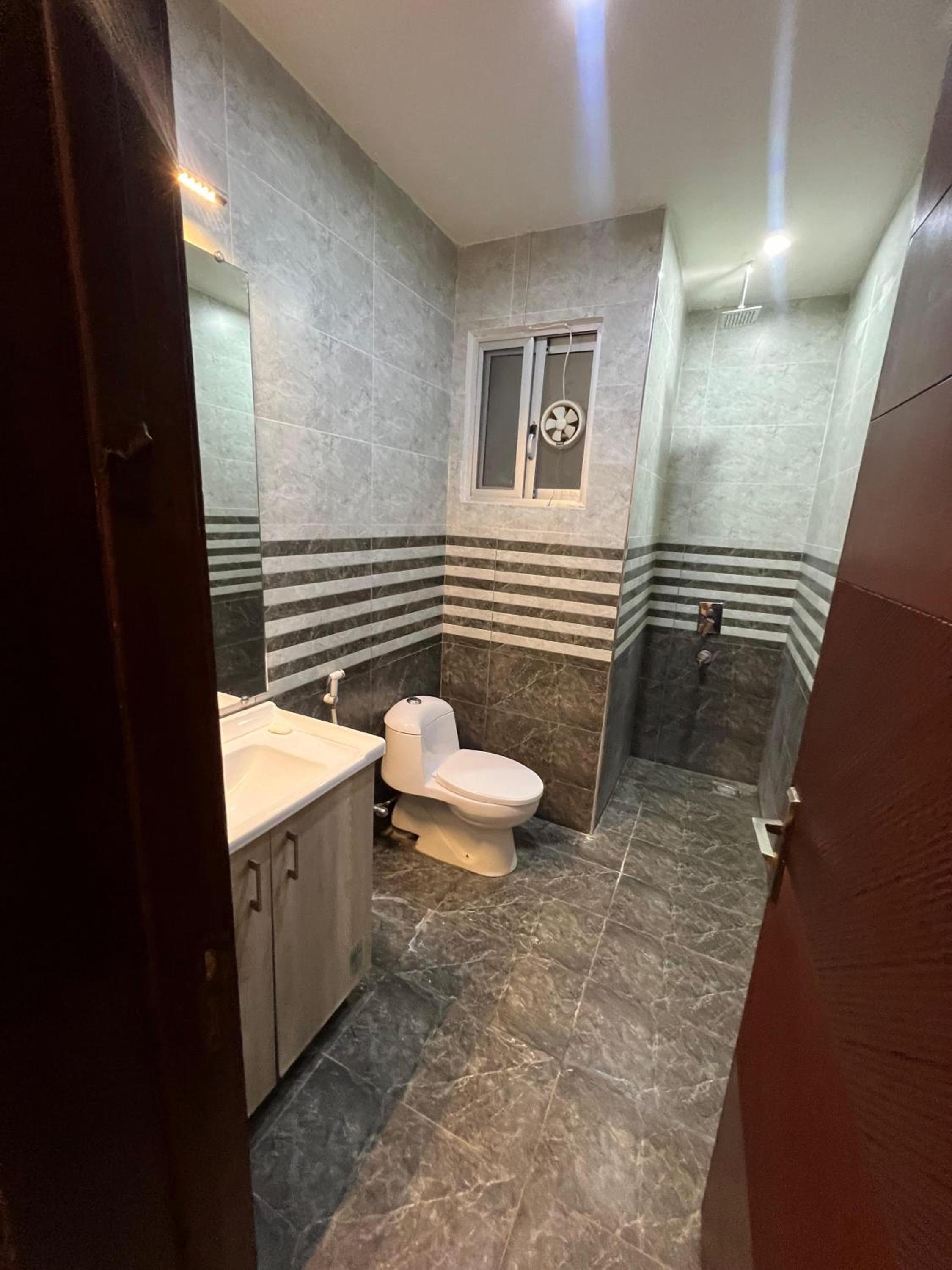 The luxurious iconic 3 BHK Apartment in Gulberg Greens Islamabad