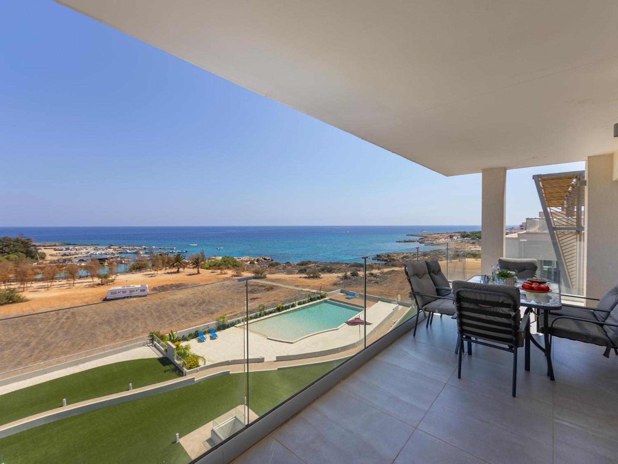 Emerald Bay Sea-Front Penthouse