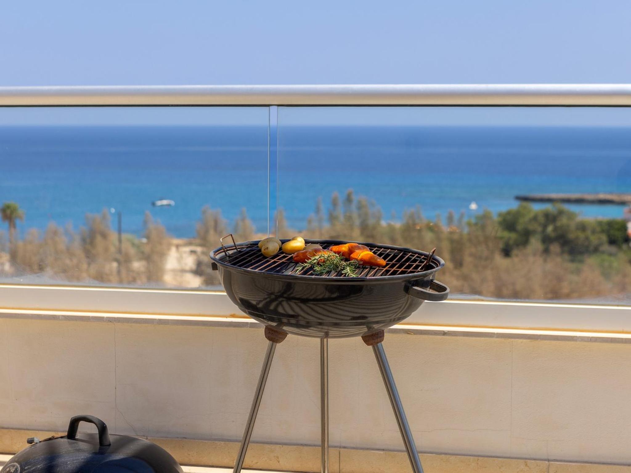 Emerald Bay Sea-Front Penthouse
